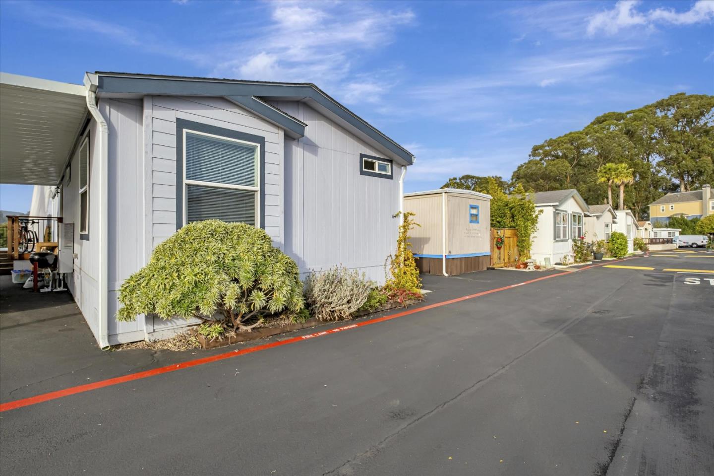 Detail Gallery Image 2 of 27 For 170 W Cliff Dr #64,  Santa Cruz,  CA 95060 - 2 Beds | 2 Baths