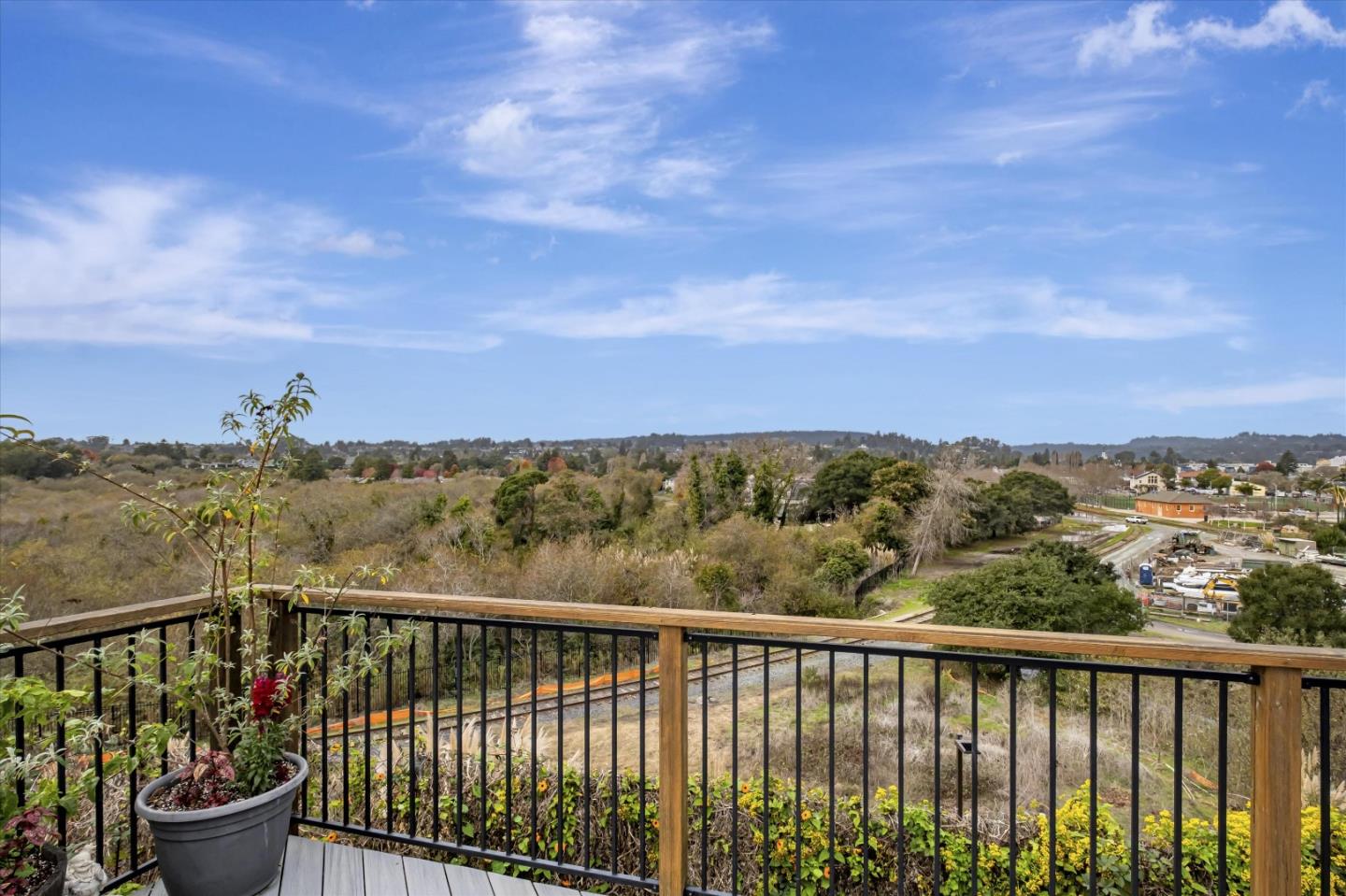 Detail Gallery Image 27 of 27 For 170 W Cliff Dr #64,  Santa Cruz,  CA 95060 - 2 Beds | 2 Baths