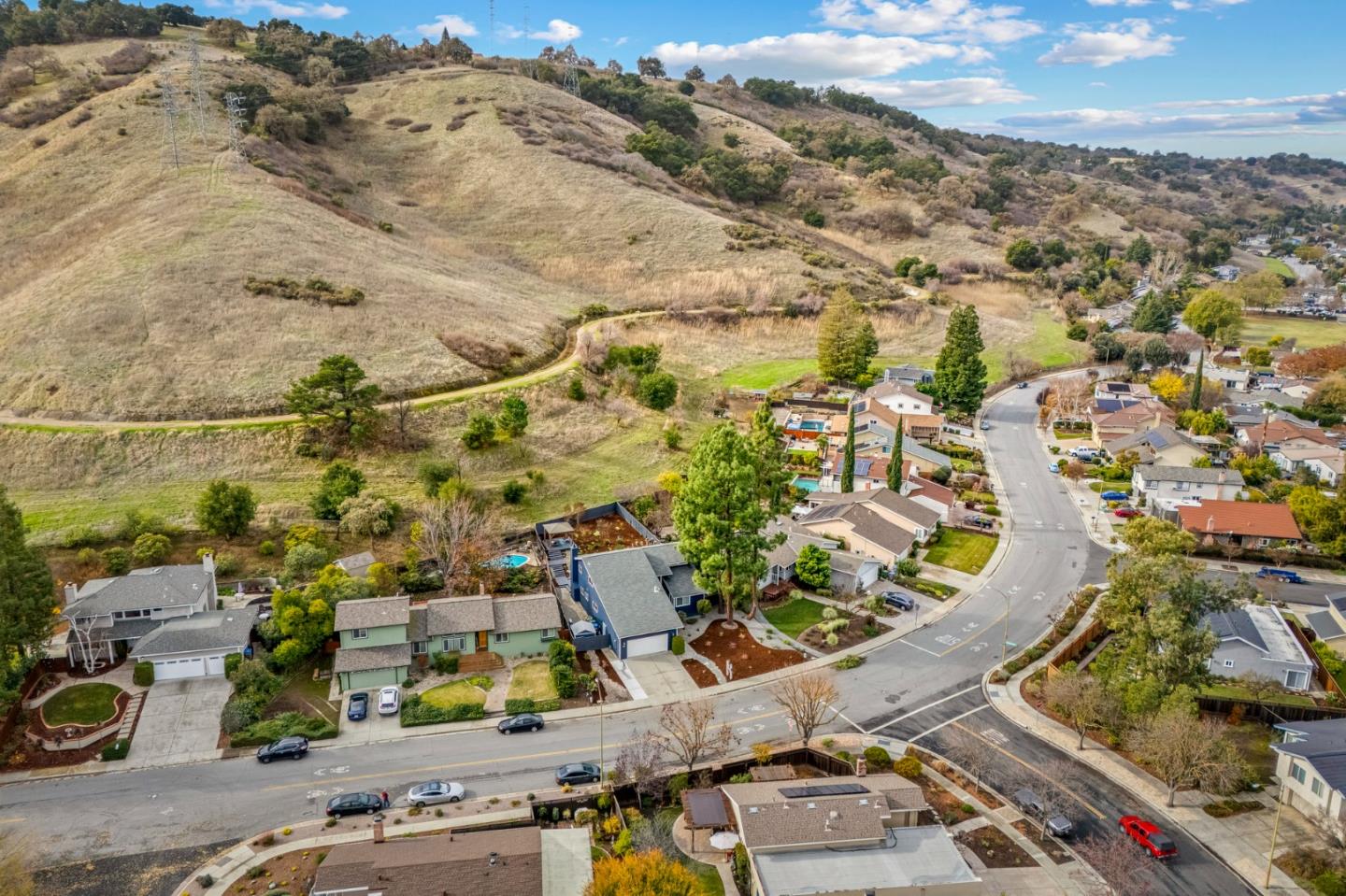 Detail Gallery Image 51 of 62 For 682 Colleen Dr, San Jose,  CA 95123 - 4 Beds | 3 Baths