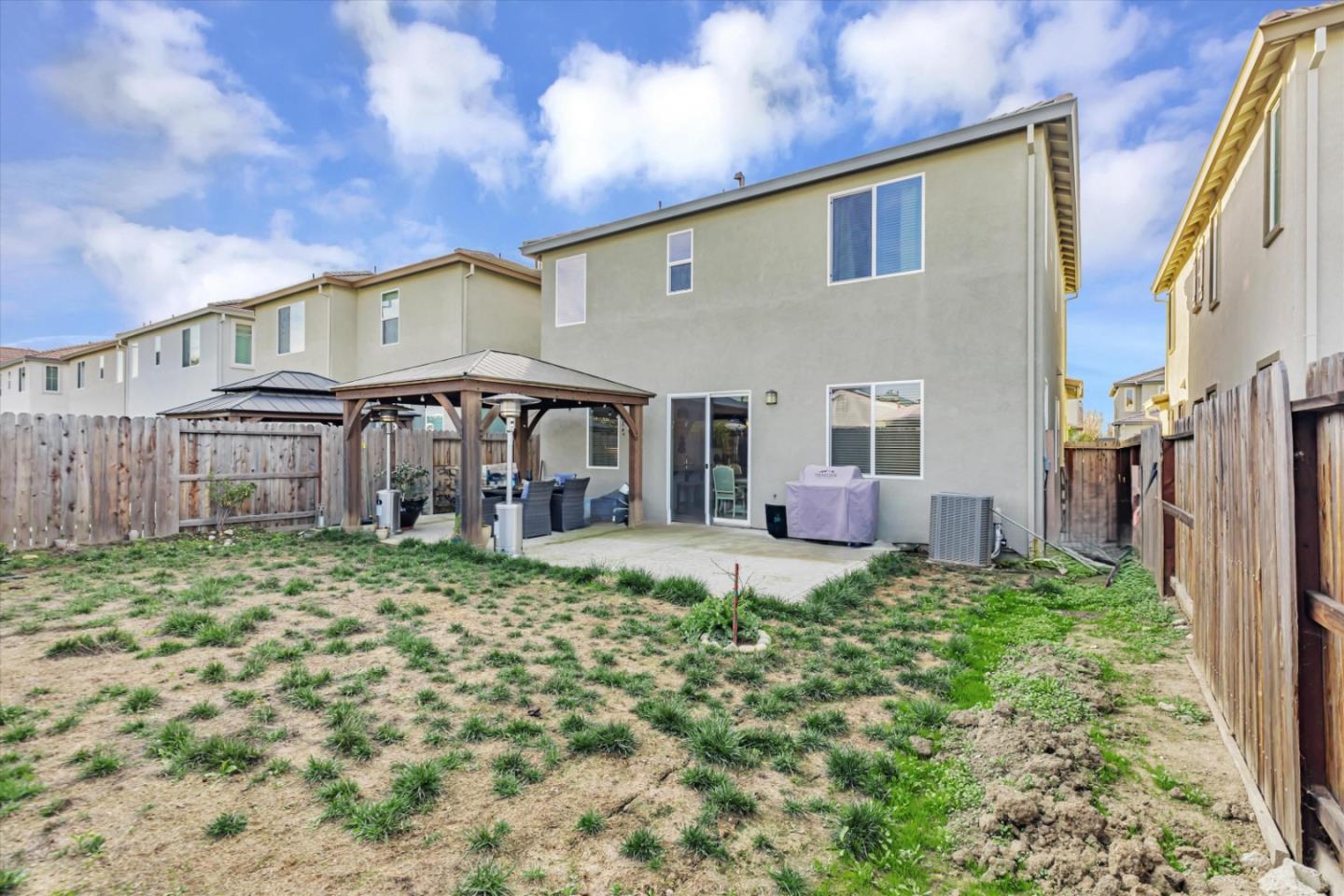 Detail Gallery Image 32 of 36 For 661 Duran Ct, Hollister,  CA 95023 - 3 Beds | 2/1 Baths