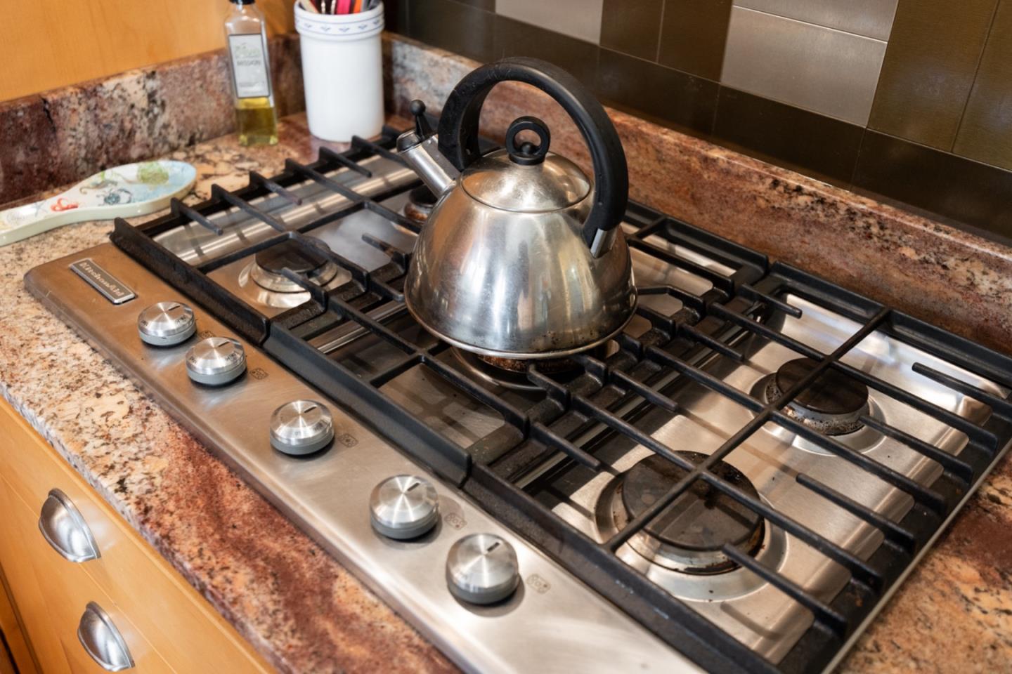 Detail Gallery Image 26 of 32 For 602 Acorn Ct, Pacific Grove,  CA 93950 - 2 Beds | 2 Baths