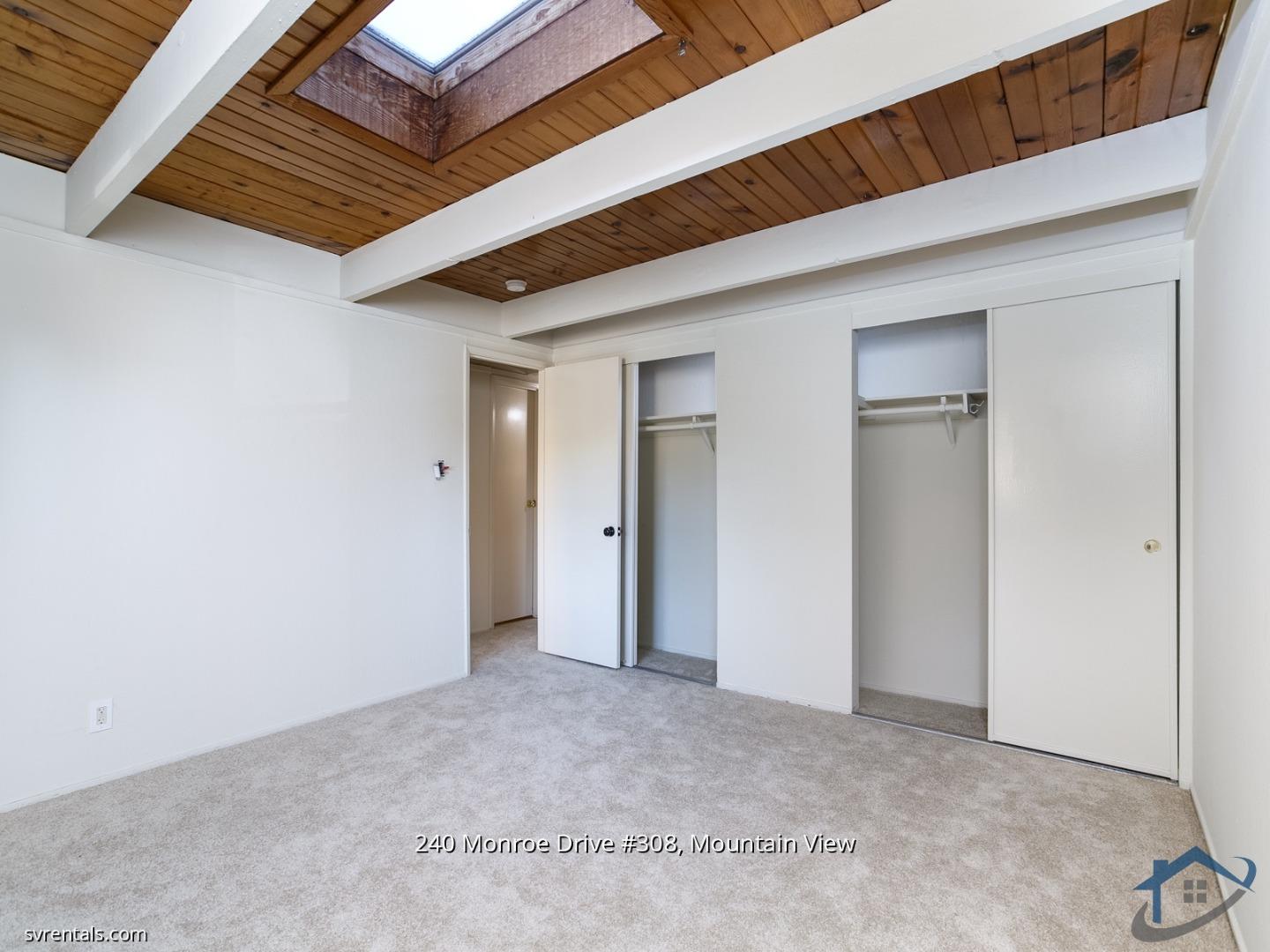 Detail Gallery Image 7 of 22 For 240 Monroe Dr #308,  Mountain View,  CA 94040 - 2 Beds | 2 Baths