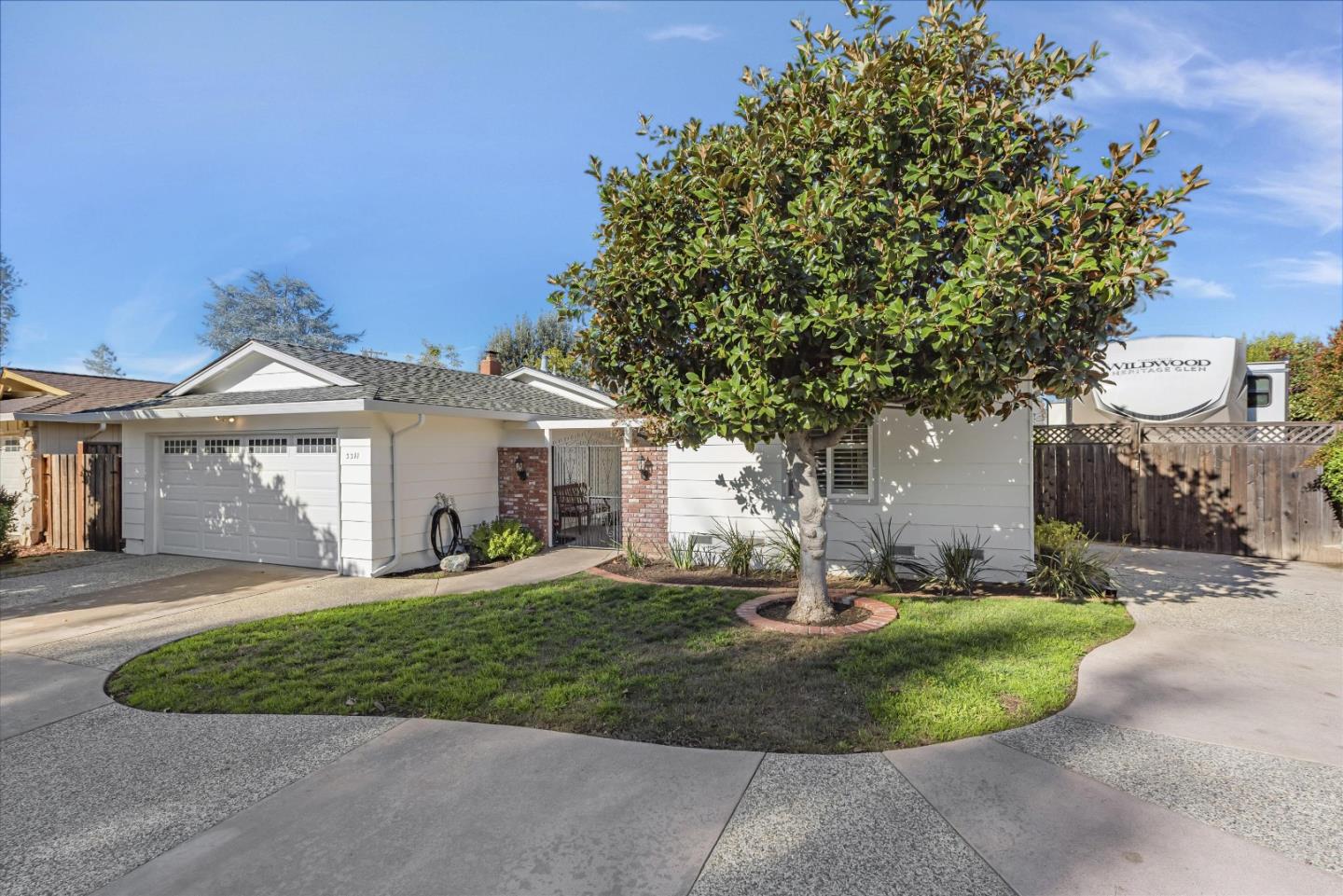 Detail Gallery Image 2 of 42 For 3311 Yuba Ave, San Jose,  CA 95117 - 3 Beds | 2 Baths