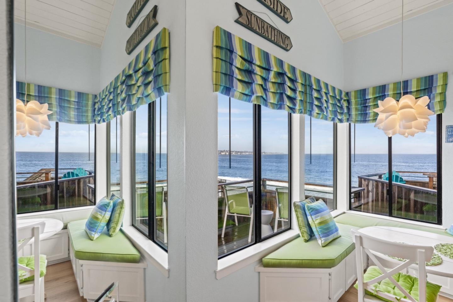 Detail Gallery Image 10 of 22 For 1 Surf Way #214,  Monterey,  CA 93940 - 1 Beds | 1 Baths