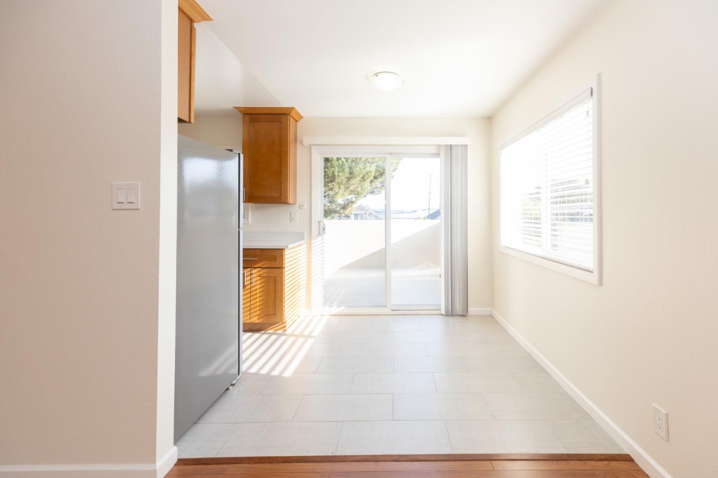 Detail Gallery Image 6 of 40 For 710 N Claremont St, San Mateo,  CA 94401 - 2 Beds | 1 Baths