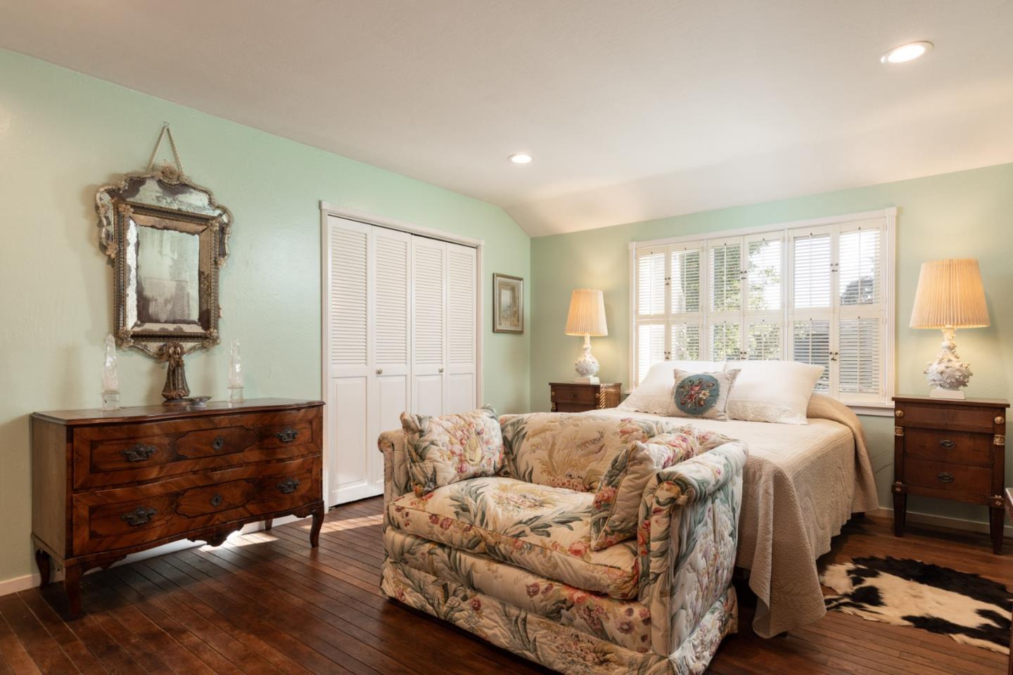 Detail Gallery Image 15 of 33 For 26217 Atherton Place, Carmel,  CA 93923 - 3 Beds | 2/1 Baths