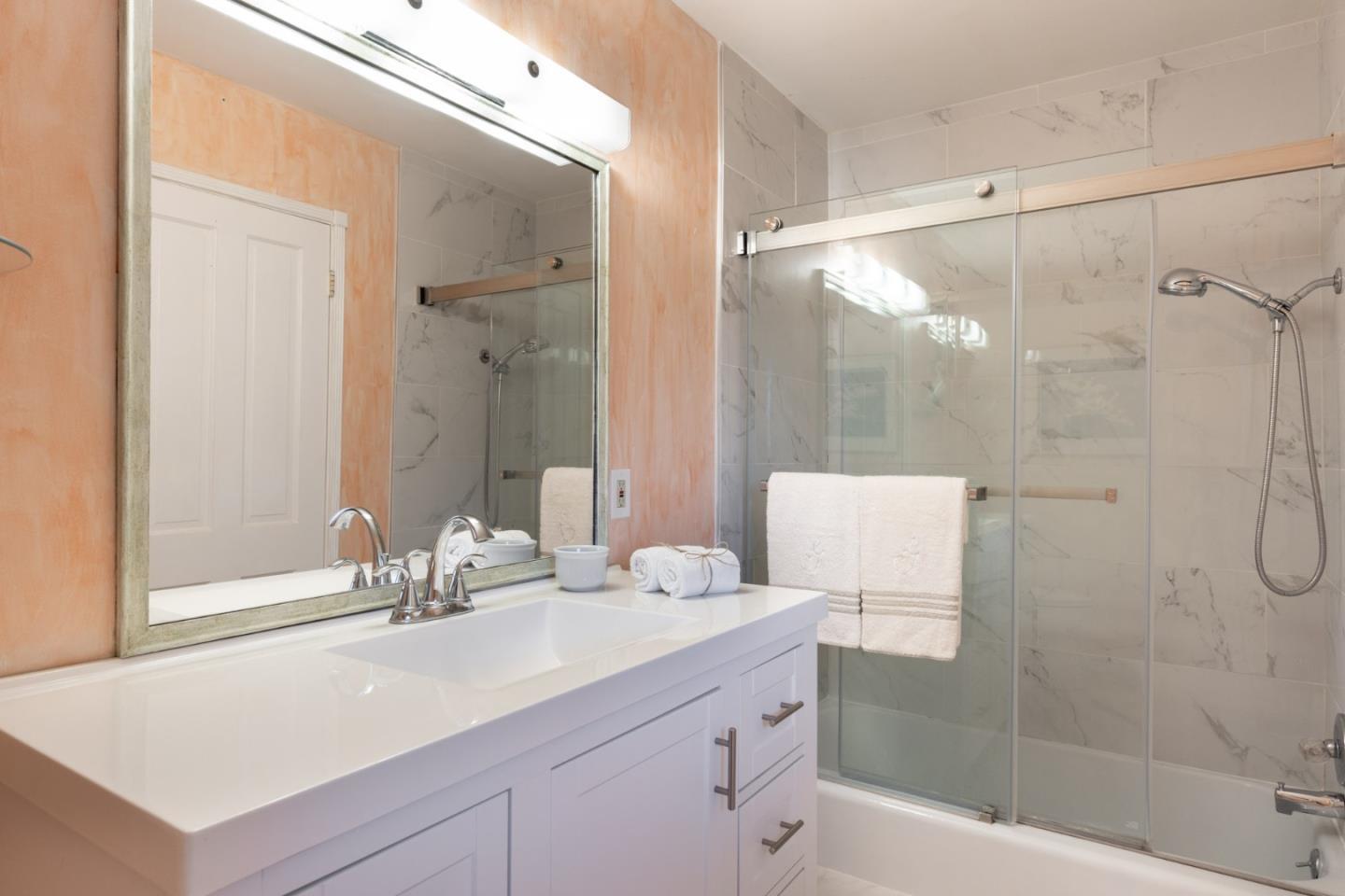 Detail Gallery Image 17 of 33 For 26217 Atherton Place, Carmel,  CA 93923 - 3 Beds | 2/1 Baths