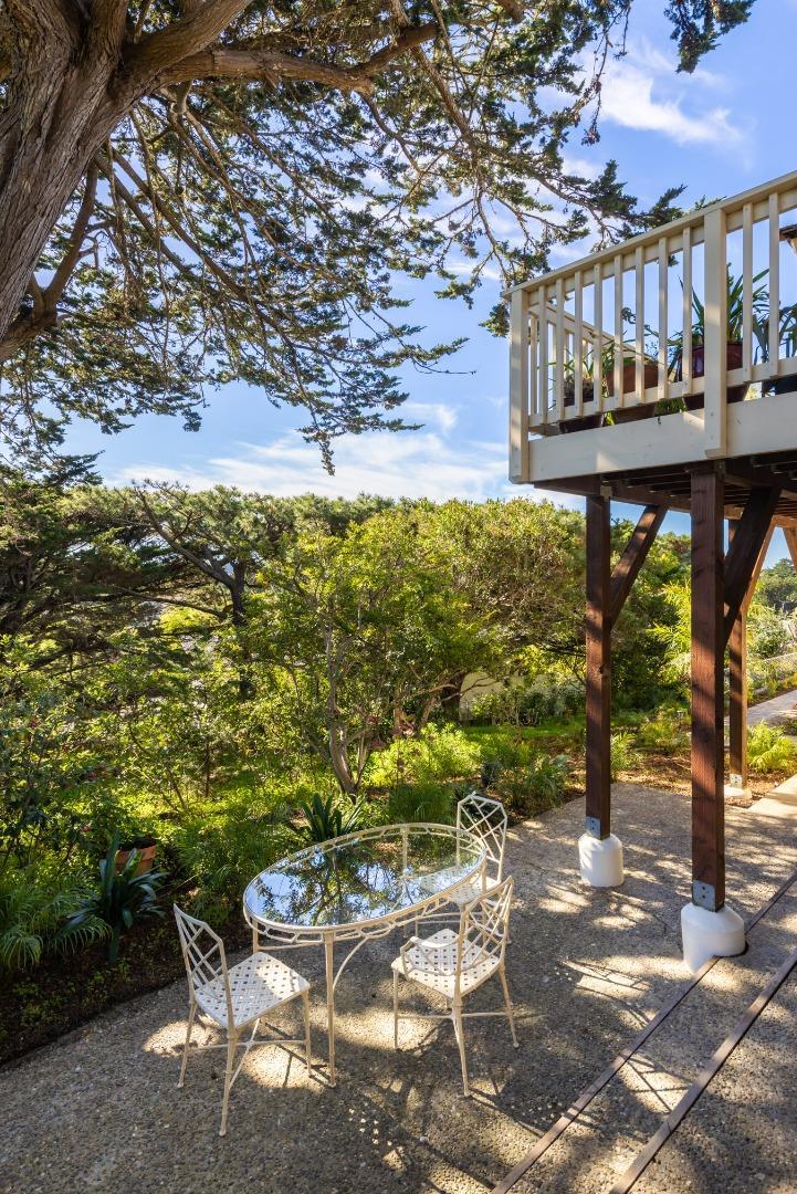 Detail Gallery Image 27 of 33 For 26217 Atherton Place, Carmel,  CA 93923 - 3 Beds | 2/1 Baths