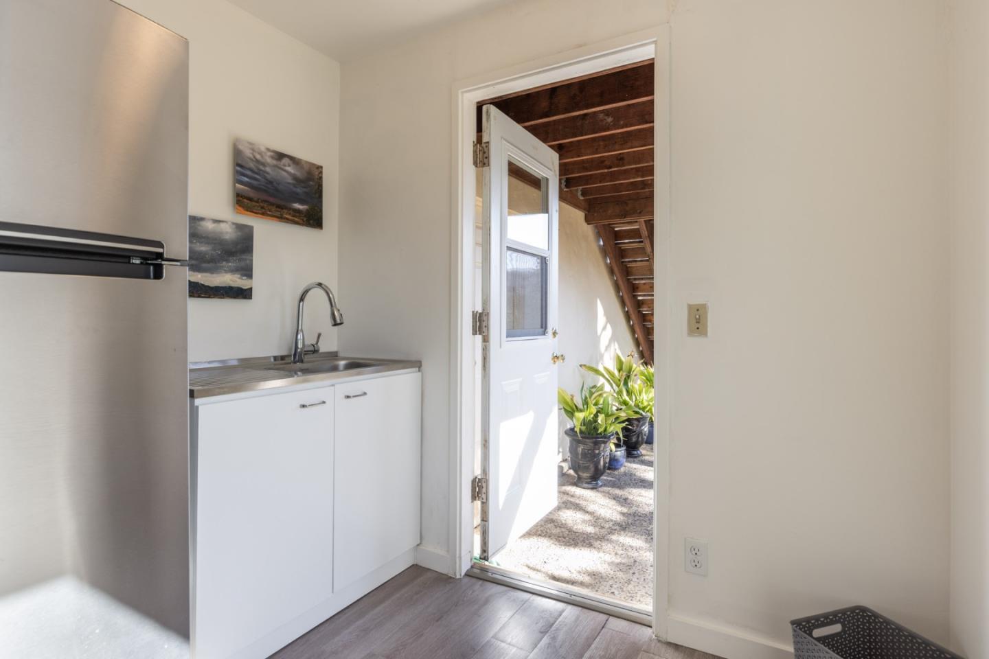 Detail Gallery Image 28 of 33 For 26217 Atherton Place, Carmel,  CA 93923 - 3 Beds | 2/1 Baths