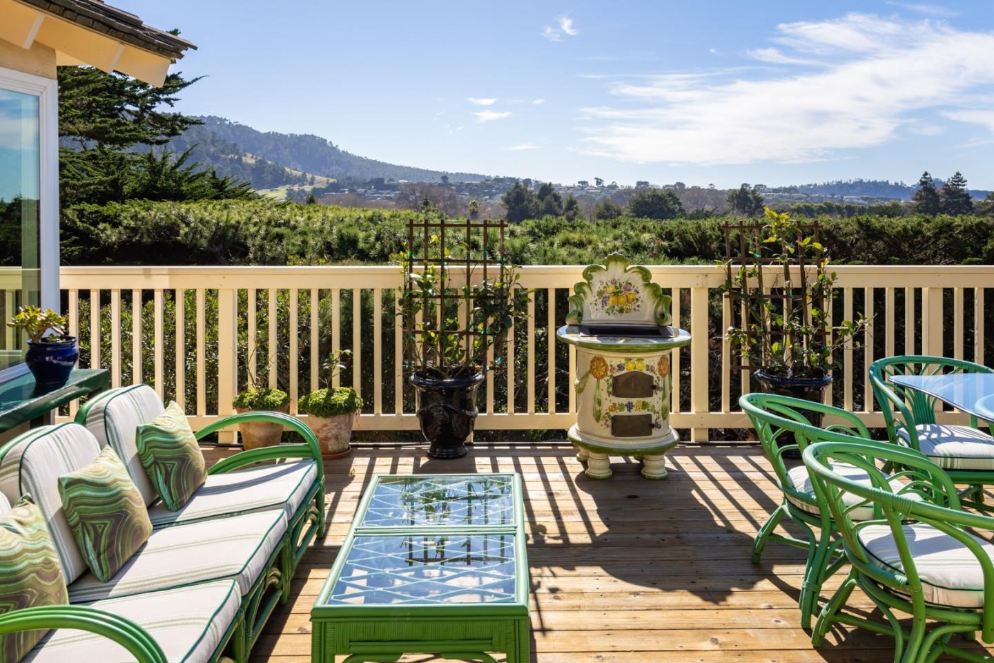 Detail Gallery Image 3 of 33 For 26217 Atherton Place, Carmel,  CA 93923 - 3 Beds | 2/1 Baths