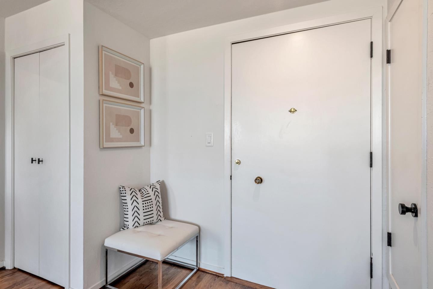 Detail Gallery Image 7 of 40 For 1700 San Carlos Ave #206,  San Carlos,  CA 94070 - 1 Beds | 1 Baths