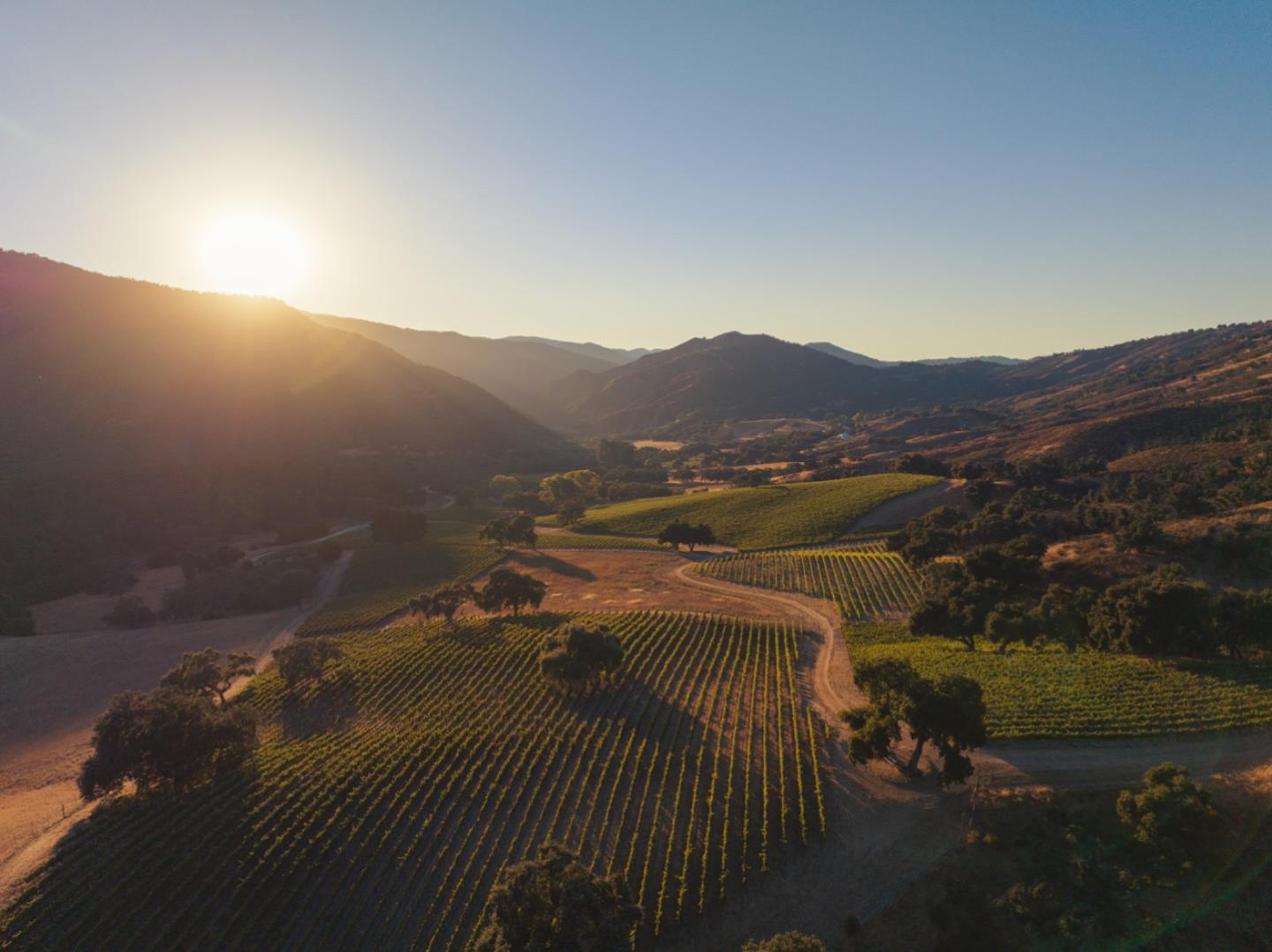 Detail Gallery Image 1 of 36 For 18190 Cachagua, Carmel Valley,  CA 93924 - 2 Beds | 2 Baths