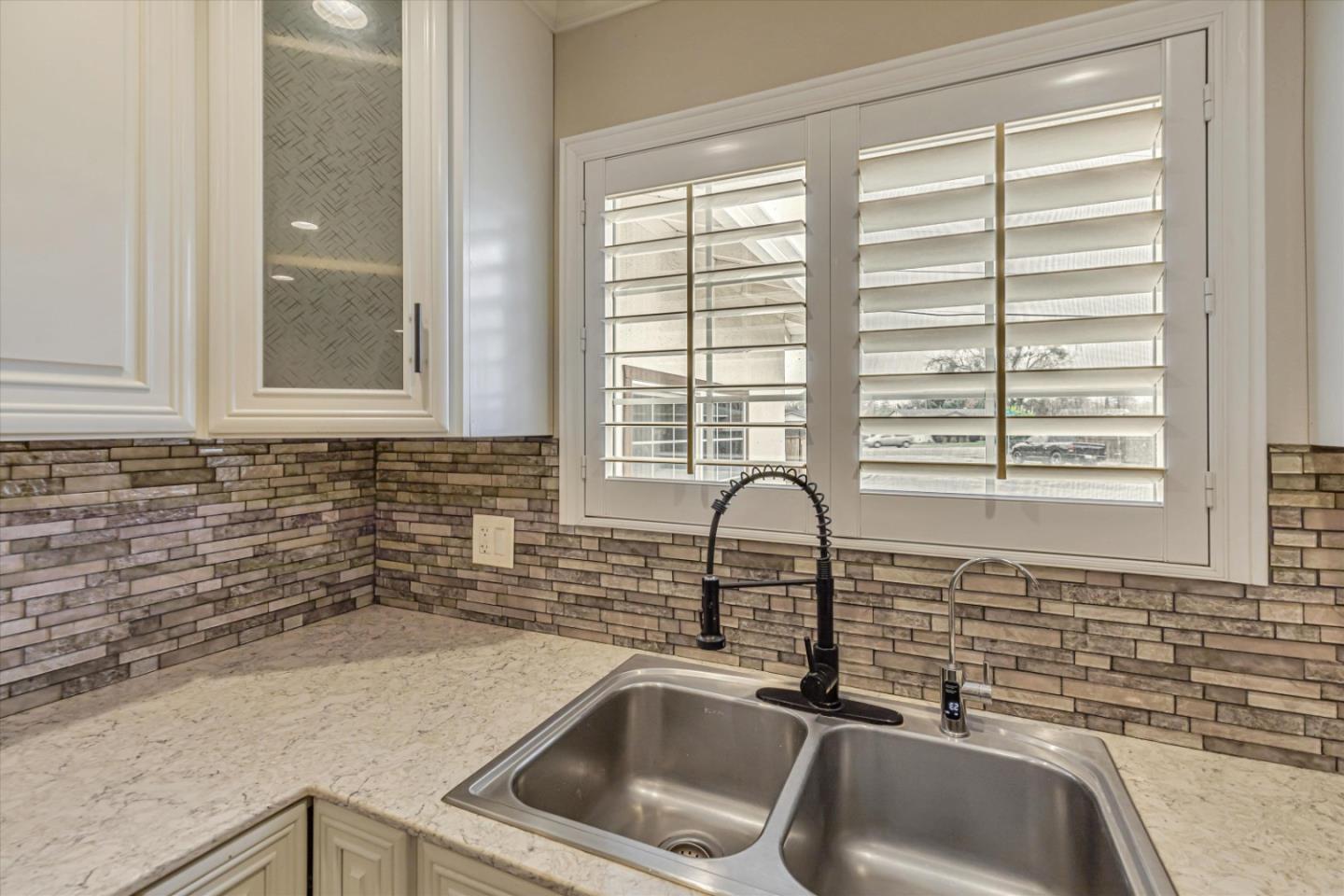 Detail Gallery Image 17 of 39 For 8401 East Ct, Gilroy,  CA 95020 - 3 Beds | 2 Baths