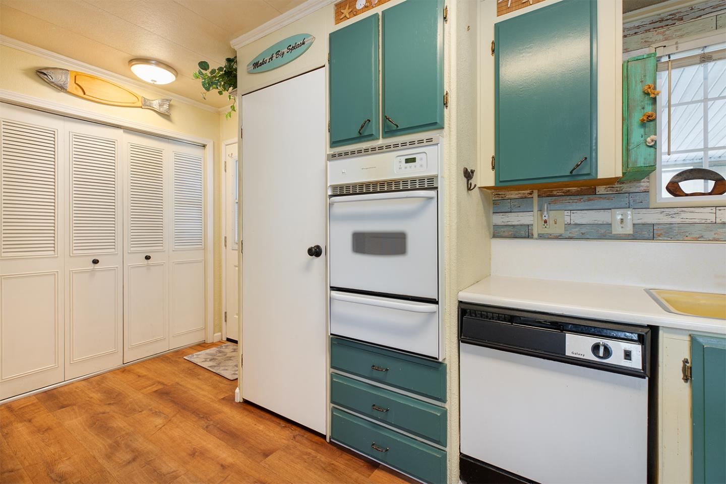 Detail Gallery Image 11 of 21 For 2155 Wharf Rd #12,  Capitola,  CA 95010 - 2 Beds | 2 Baths