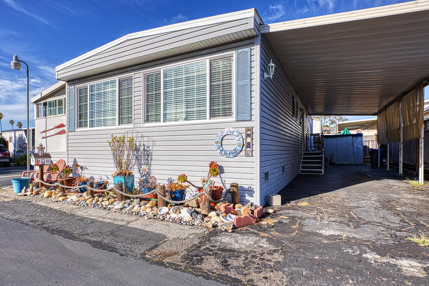 Detail Gallery Image 3 of 21 For 2155 Wharf Rd #12,  Capitola,  CA 95010 - 2 Beds | 2 Baths