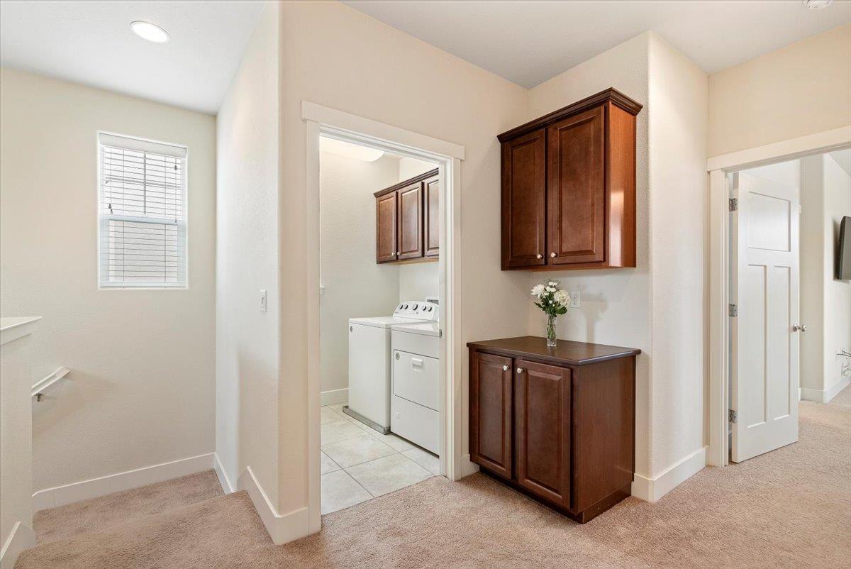 Detail Gallery Image 14 of 37 For 17715 Reynolds St, Marina,  CA 93933 - 3 Beds | 2/1 Baths