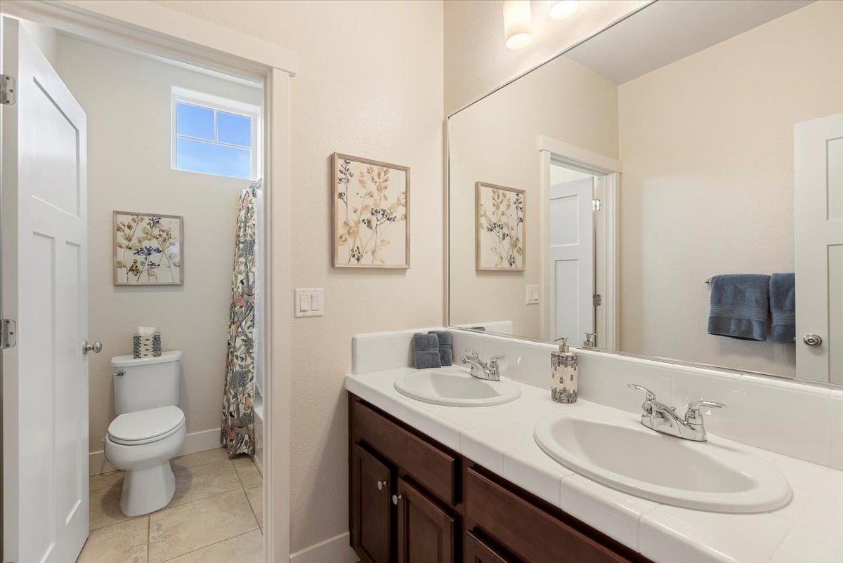 Detail Gallery Image 19 of 37 For 17715 Reynolds St, Marina,  CA 93933 - 3 Beds | 2/1 Baths