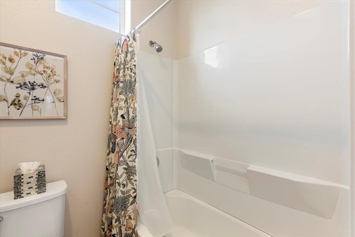 Detail Gallery Image 20 of 37 For 17715 Reynolds St, Marina,  CA 93933 - 3 Beds | 2/1 Baths