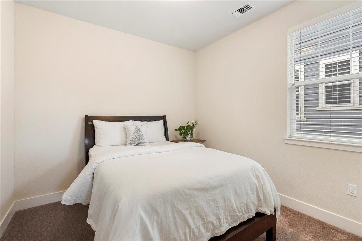 Detail Gallery Image 22 of 37 For 17715 Reynolds St, Marina,  CA 93933 - 3 Beds | 2/1 Baths