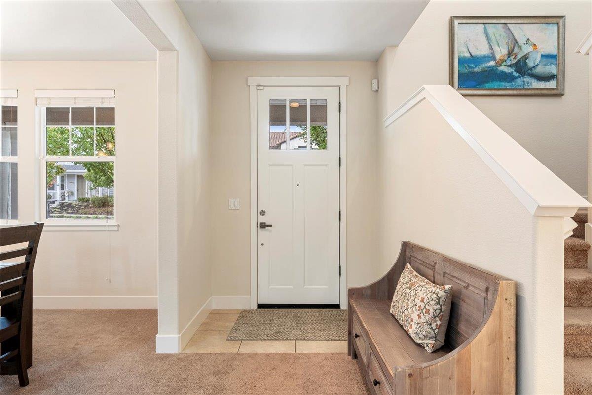 Detail Gallery Image 3 of 37 For 17715 Reynolds St, Marina,  CA 93933 - 3 Beds | 2/1 Baths