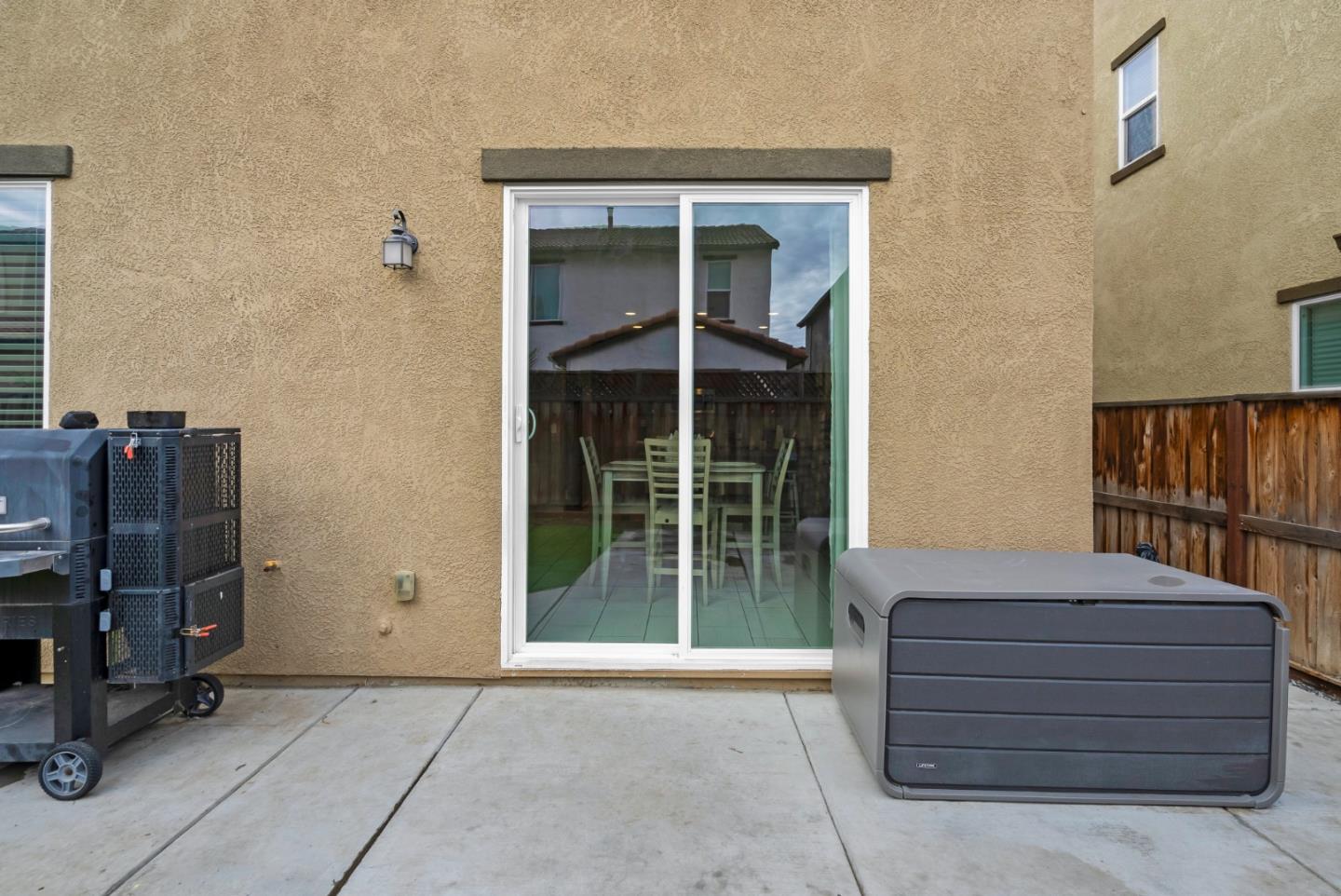 Detail Gallery Image 36 of 38 For 403 Crane Ln, Hollister,  CA 95023 - 3 Beds | 2/1 Baths