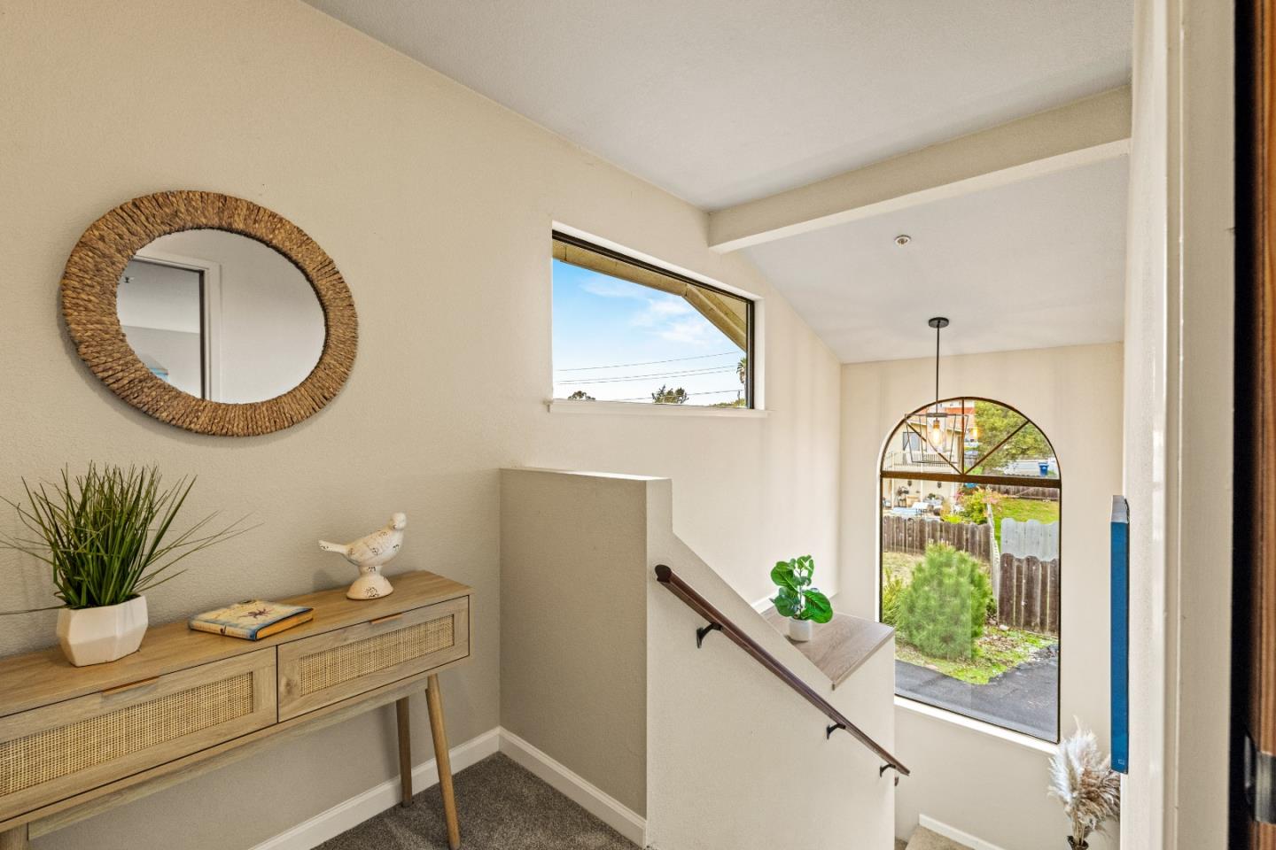 Detail Gallery Image 12 of 17 For 1470 Siler Ln, Seaside,  CA 93955 - 3 Beds | 2 Baths