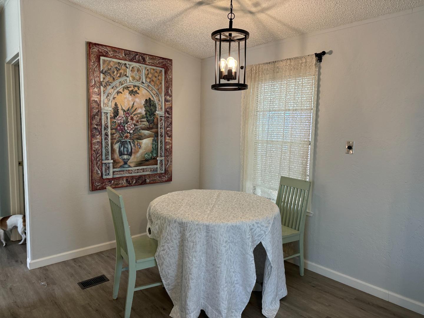 Detail Gallery Image 4 of 8 For 55 San Juan Grade Rd #82,  Salinas,  CA 93906 - 2 Beds | 2 Baths