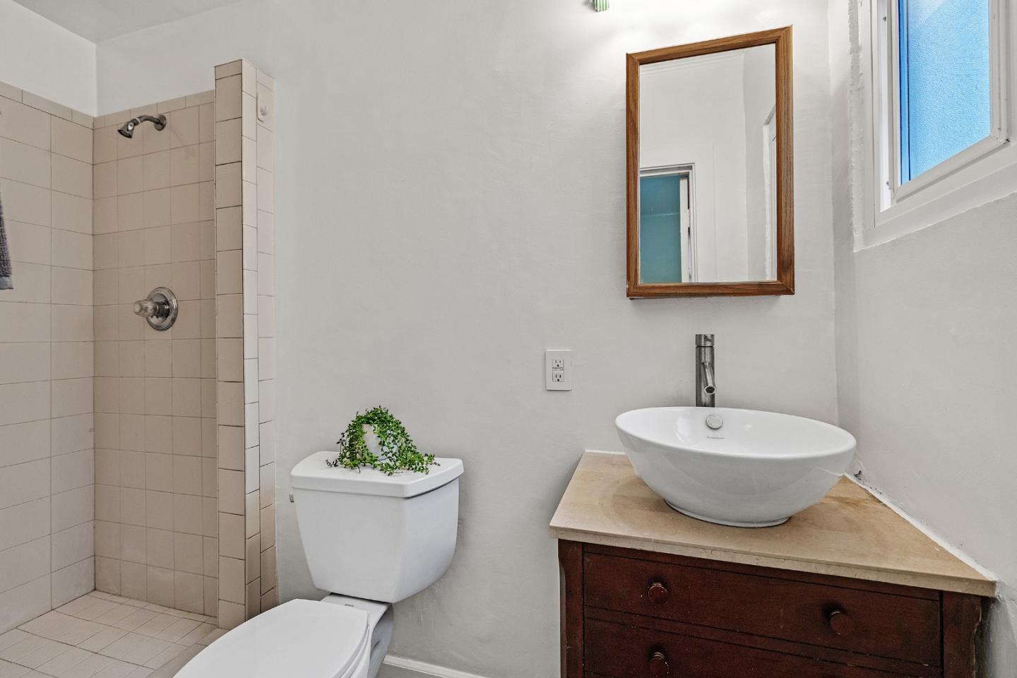 Detail Gallery Image 22 of 45 For 1219 Cedar St, Montara,  CA 94037 - 3 Beds | 2 Baths