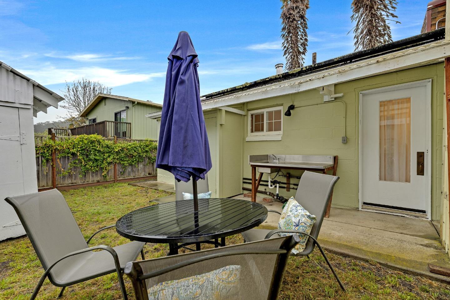 Detail Gallery Image 27 of 45 For 1219 Cedar St, Montara,  CA 94037 - 3 Beds | 2 Baths