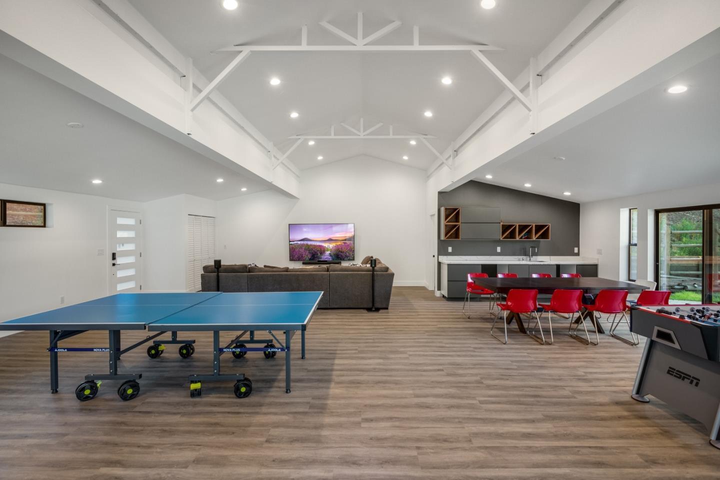 Detail Gallery Image 12 of 19 For 13398 Pierce Rd, Saratoga,  CA 95070 - – Beds | – Baths