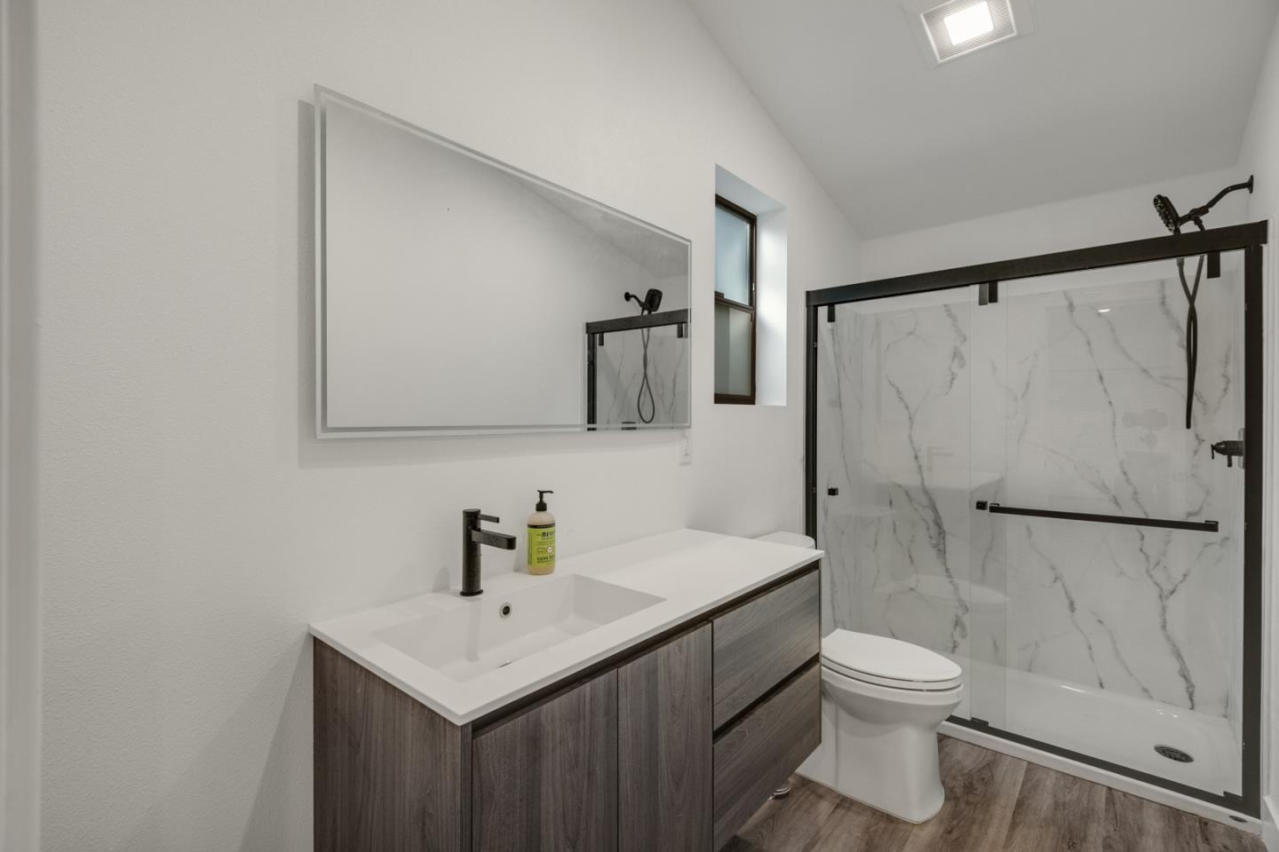 Detail Gallery Image 14 of 19 For 13398 Pierce Rd, Saratoga,  CA 95070 - – Beds | – Baths