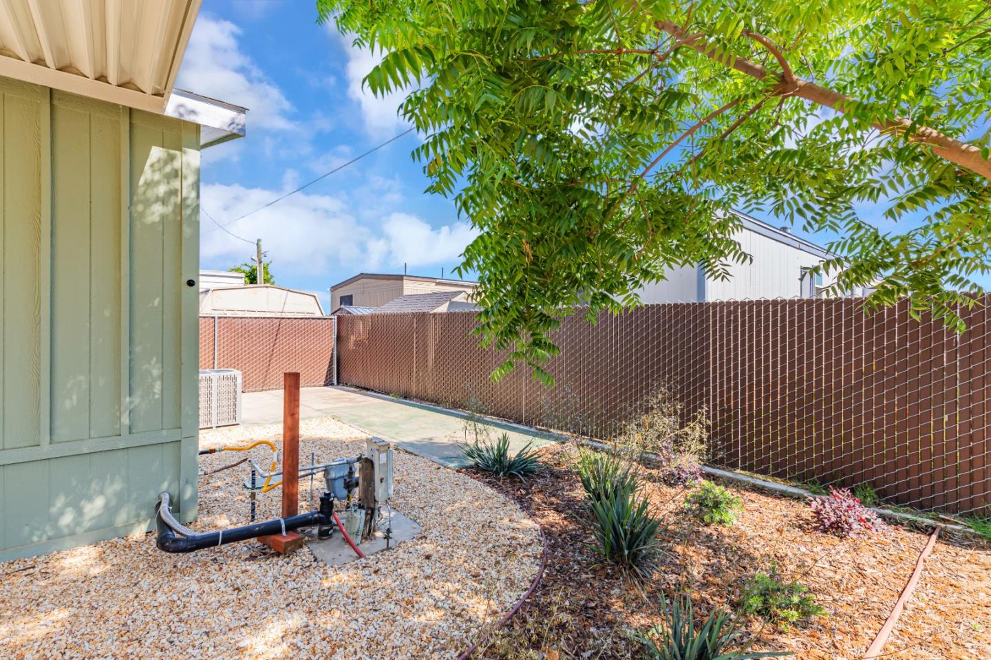 Detail Gallery Image 22 of 39 For 26814 S Mooney Blvd #A8,  Visalia,  CA 93277 - 2 Beds | 2 Baths