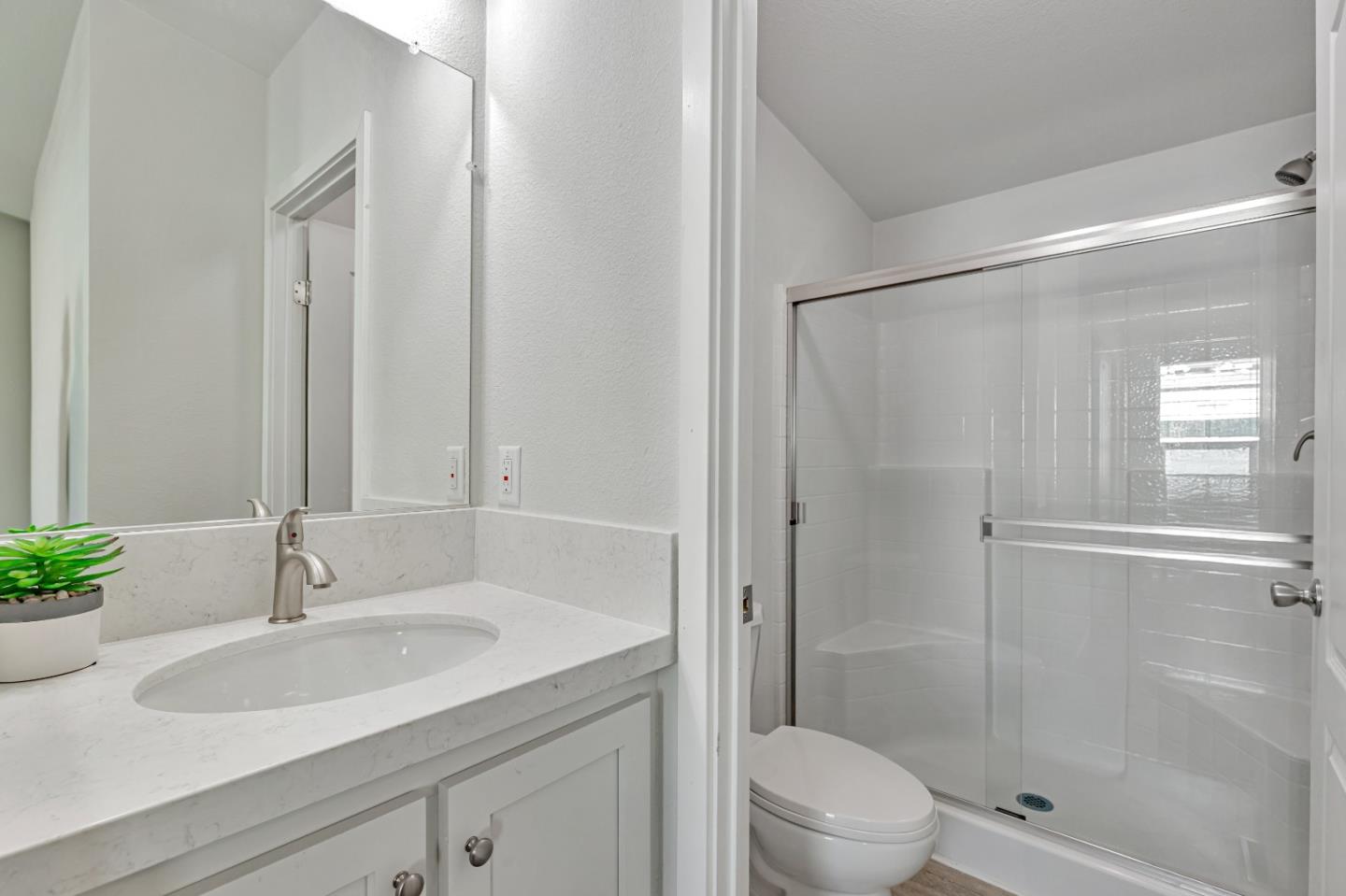 Detail Gallery Image 26 of 39 For 26814 S Mooney Blvd #A8,  Visalia,  CA 93277 - 2 Beds | 2 Baths