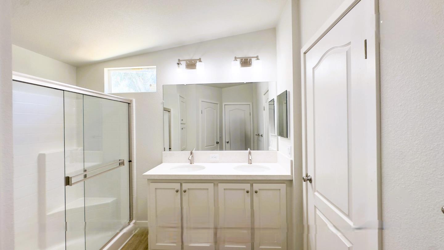 Detail Gallery Image 33 of 39 For 26814 S Mooney Blvd #A8,  Visalia,  CA 93277 - 2 Beds | 2 Baths