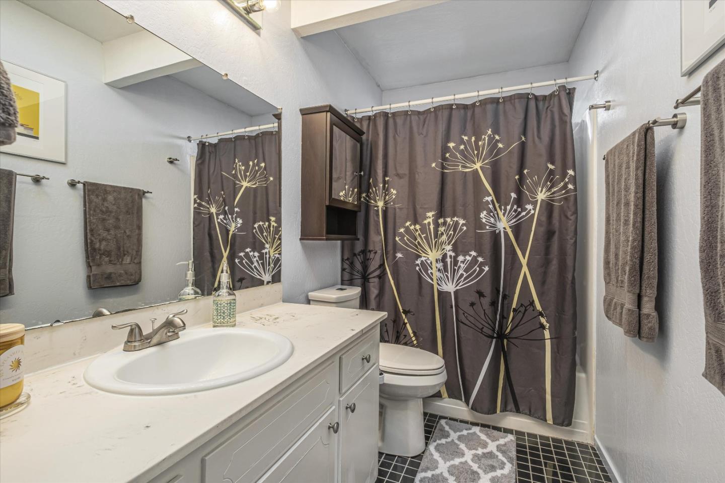 Detail Gallery Image 26 of 38 For 4082 Winkle Ave, Santa Cruz,  CA 95065 - 3 Beds | 2 Baths