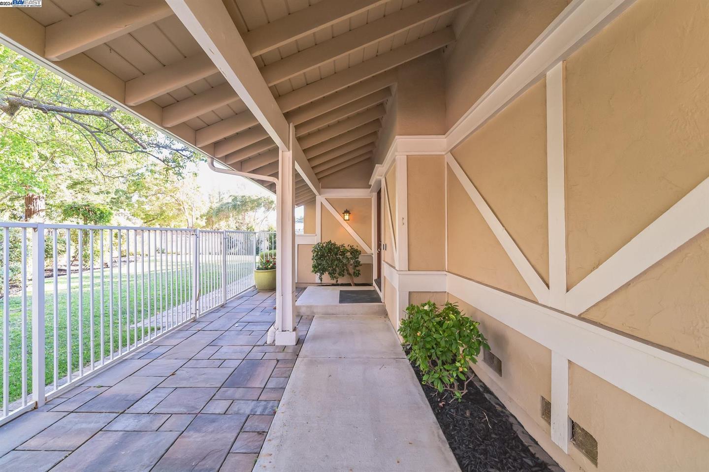 Detail Gallery Image 51 of 58 For 95 Lone Pine Ct, San Ramon,  CA 94582 - 3 Beds | 3/1 Baths