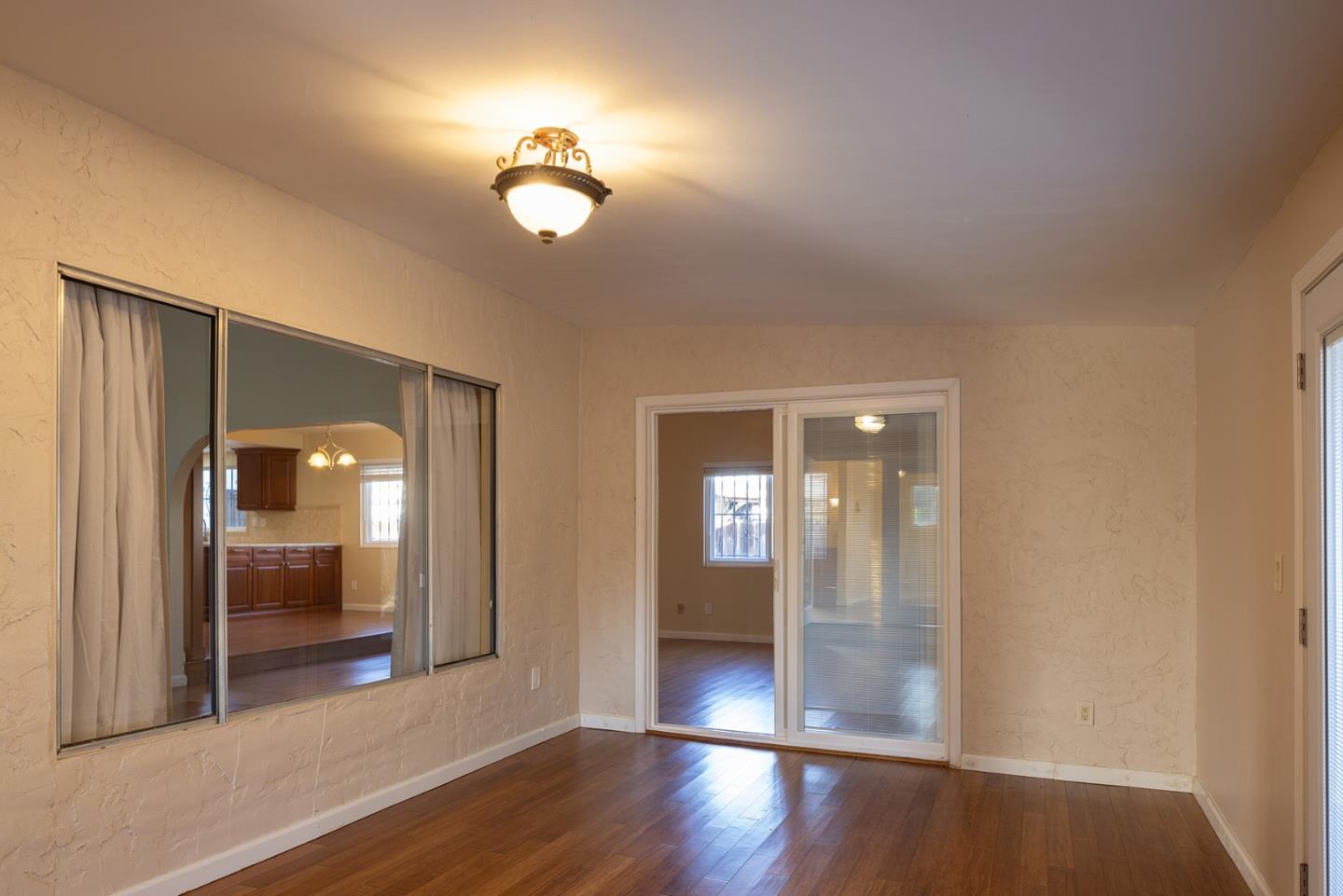 Detail Gallery Image 15 of 28 For 9791 Arrowleaf Trail, Salinas,  CA 93907 - 3 Beds | 2 Baths