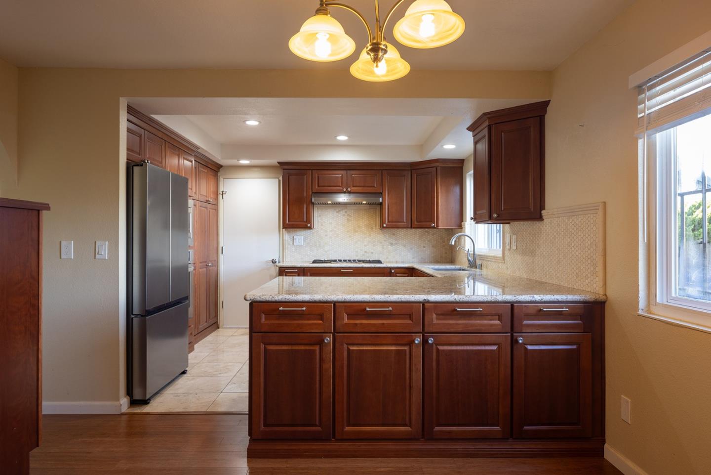 Detail Gallery Image 9 of 28 For 9791 Arrowleaf Trail, Salinas,  CA 93907 - 3 Beds | 2 Baths