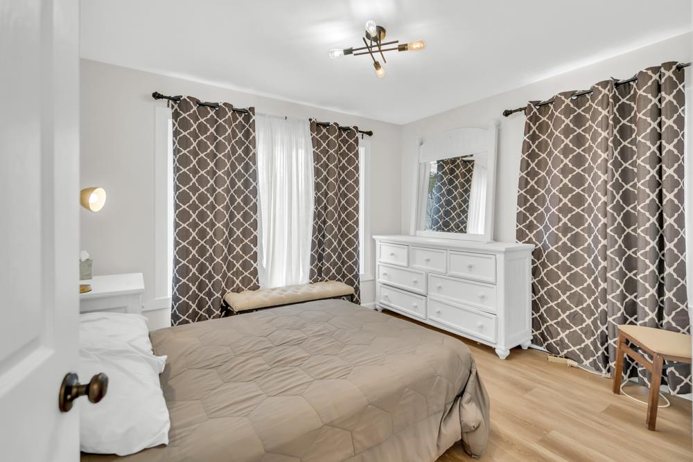 Detail Gallery Image 15 of 38 For 3063 Clay St, Sacramento,  CA 95815 - 2 Beds | 1 Baths