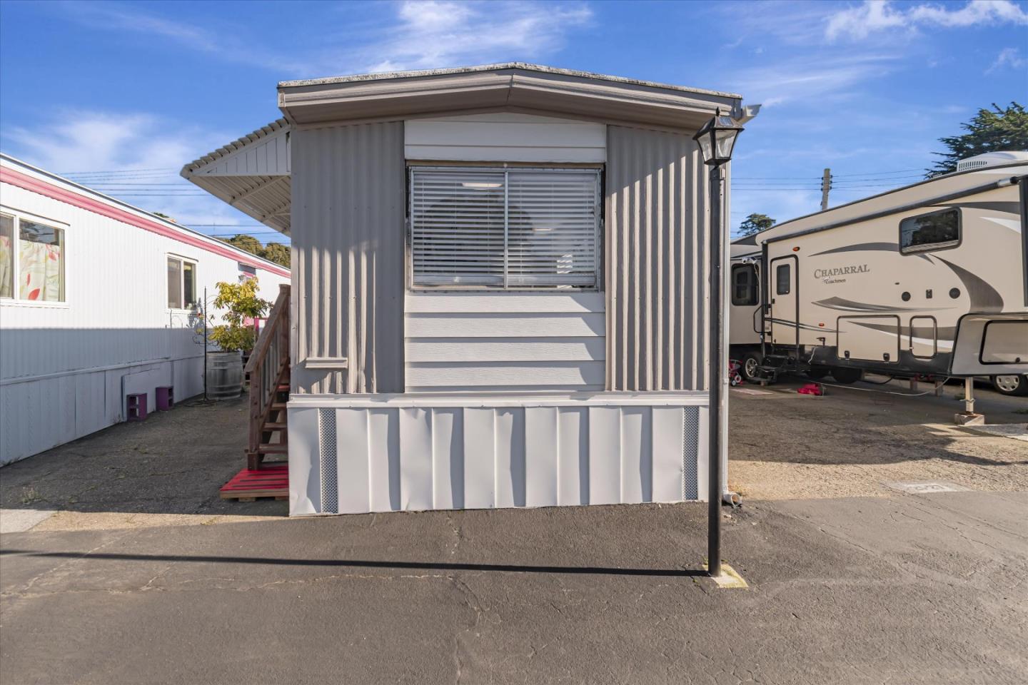 Detail Gallery Image 1 of 15 For 1700 El Camino Real #21-28,  South San Francisco,  CA 94080 - 1 Beds | 1/1 Baths