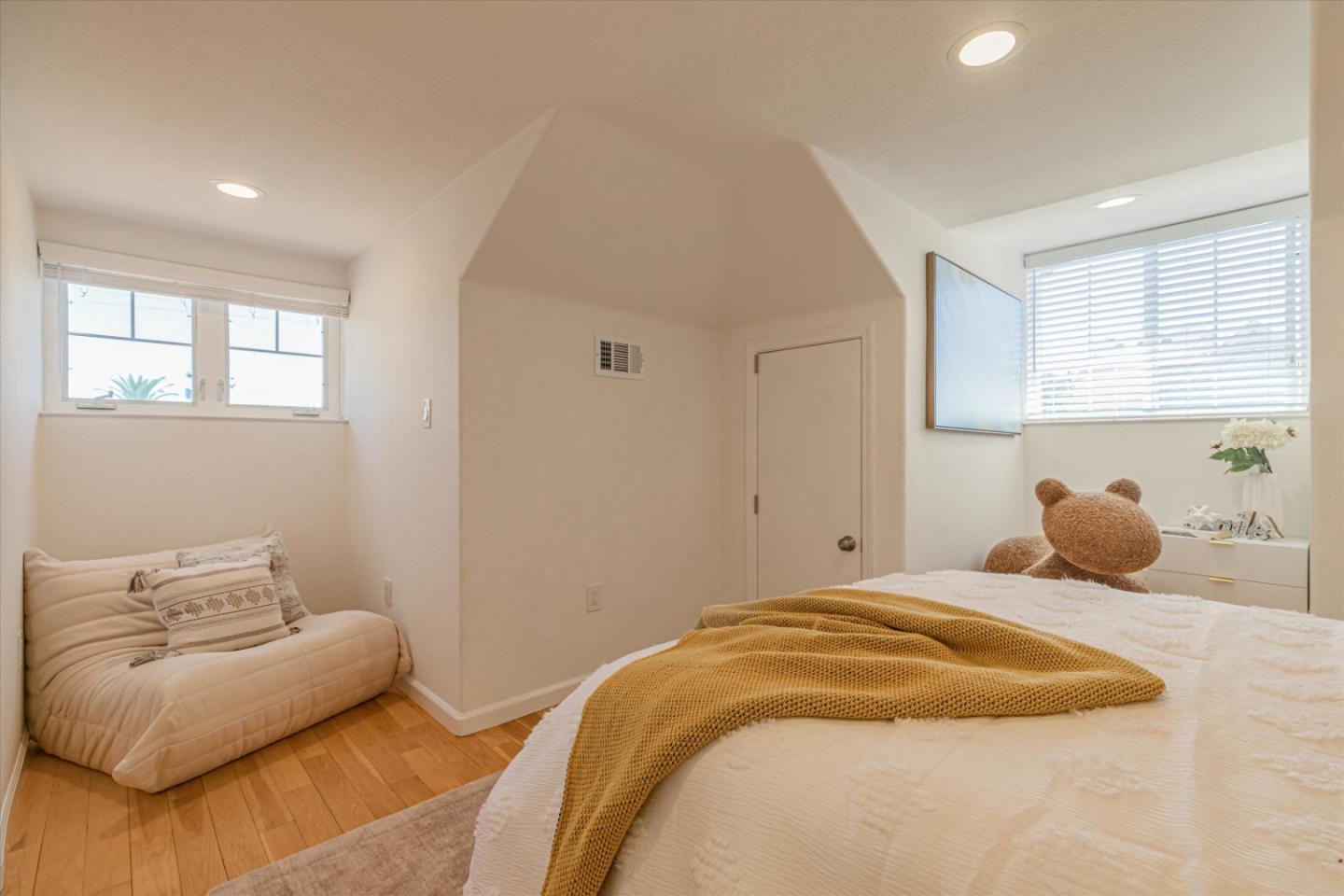 Detail Gallery Image 28 of 53 For 69 S 20th St, San Jose,  CA 95116 - 3 Beds | 3/1 Baths