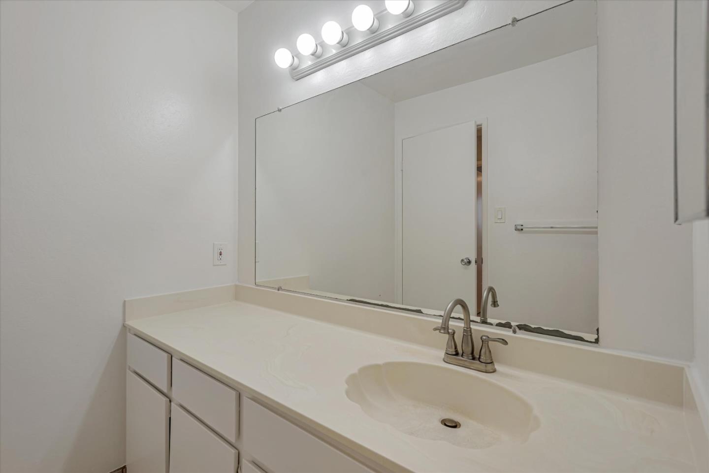 Detail Gallery Image 20 of 39 For 1131 Compass Ln #308,  Foster City,  CA 94404 - 1 Beds | 1 Baths