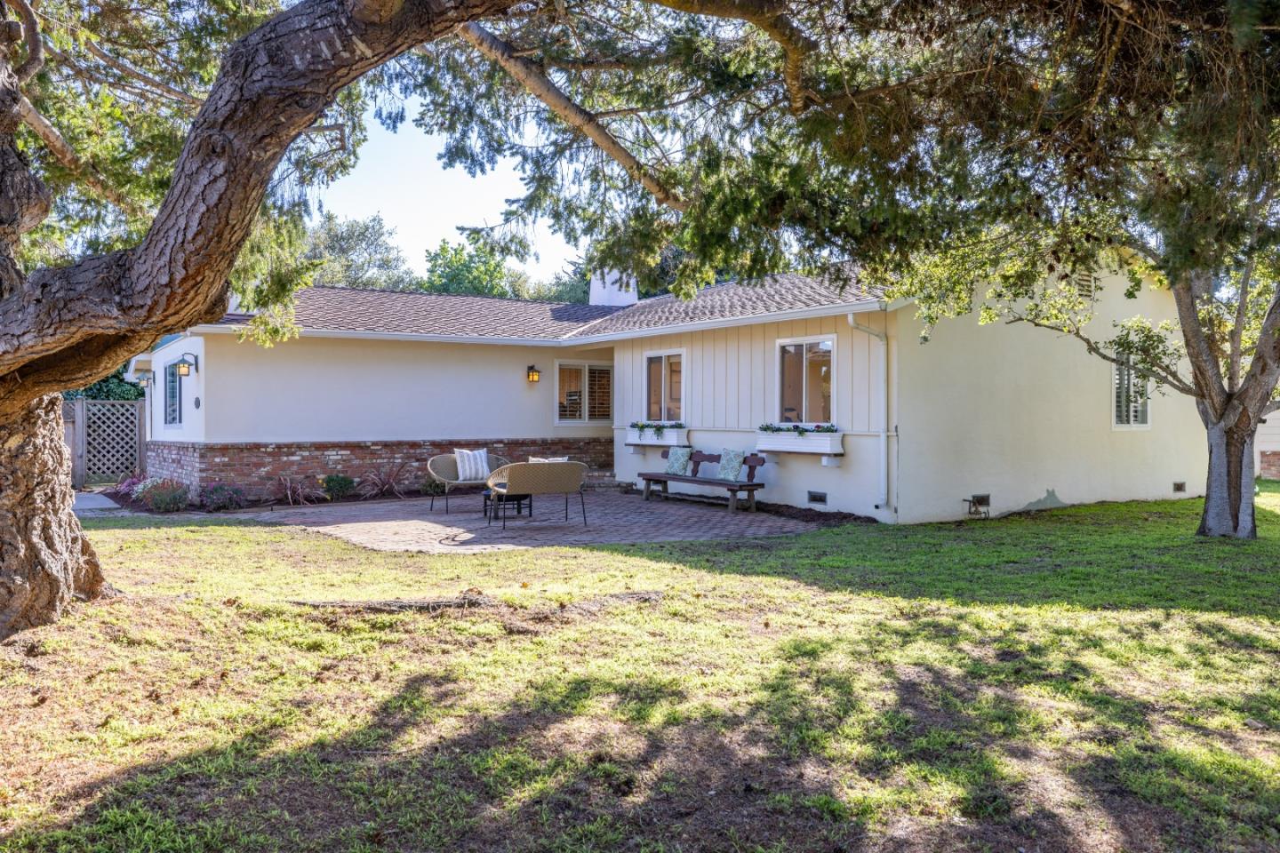 Detail Gallery Image 35 of 49 For 26571 Aspen Pl, Carmel,  CA 93923 - 3 Beds | 2 Baths