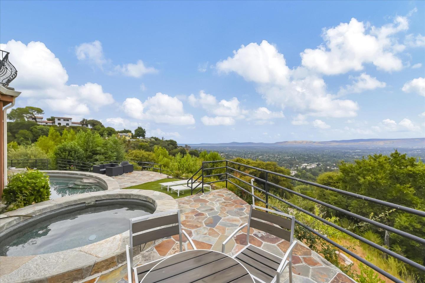 Detail Gallery Image 26 of 47 For 15345 Bohlman Rd, Saratoga,  CA 95070 - 5 Beds | 6/1 Baths