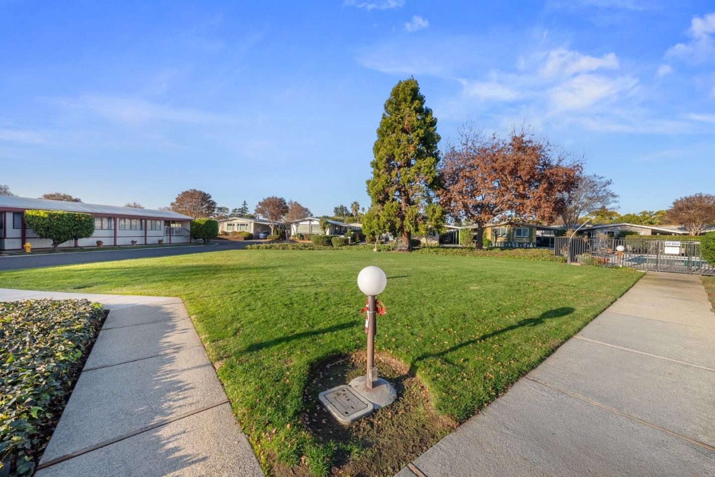 Detail Gallery Image 56 of 57 For 80 Quail Hollow Dr #80,  San Jose,  CA 95128 - 2 Beds | 2 Baths