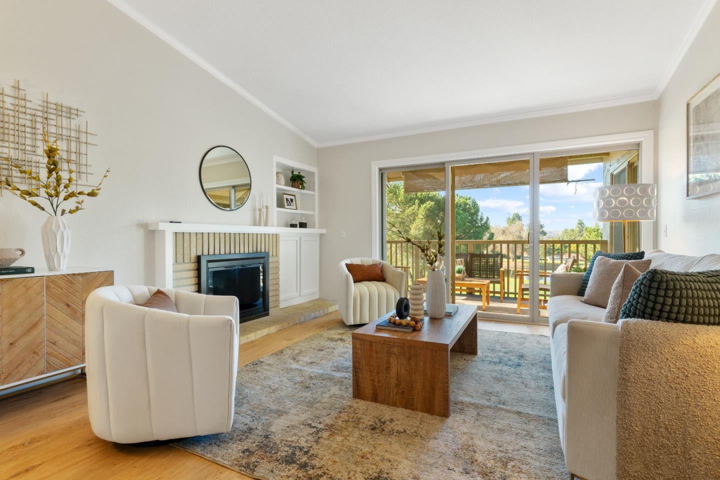 Detail Gallery Image 3 of 69 For 8350 Charbono Ct, San Jose,  CA 95135 - 2 Beds | 2 Baths