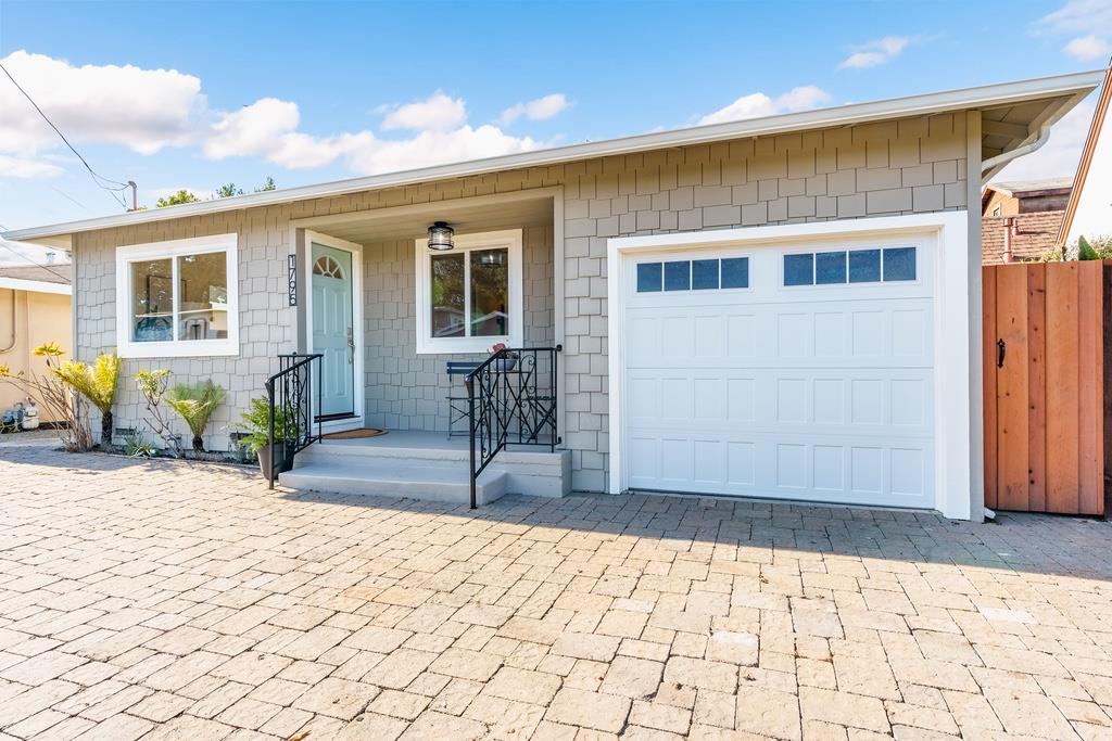 Detail Gallery Image 28 of 36 For 1795 48th Ave, Capitola,  CA 95010 - 3 Beds | 1 Baths