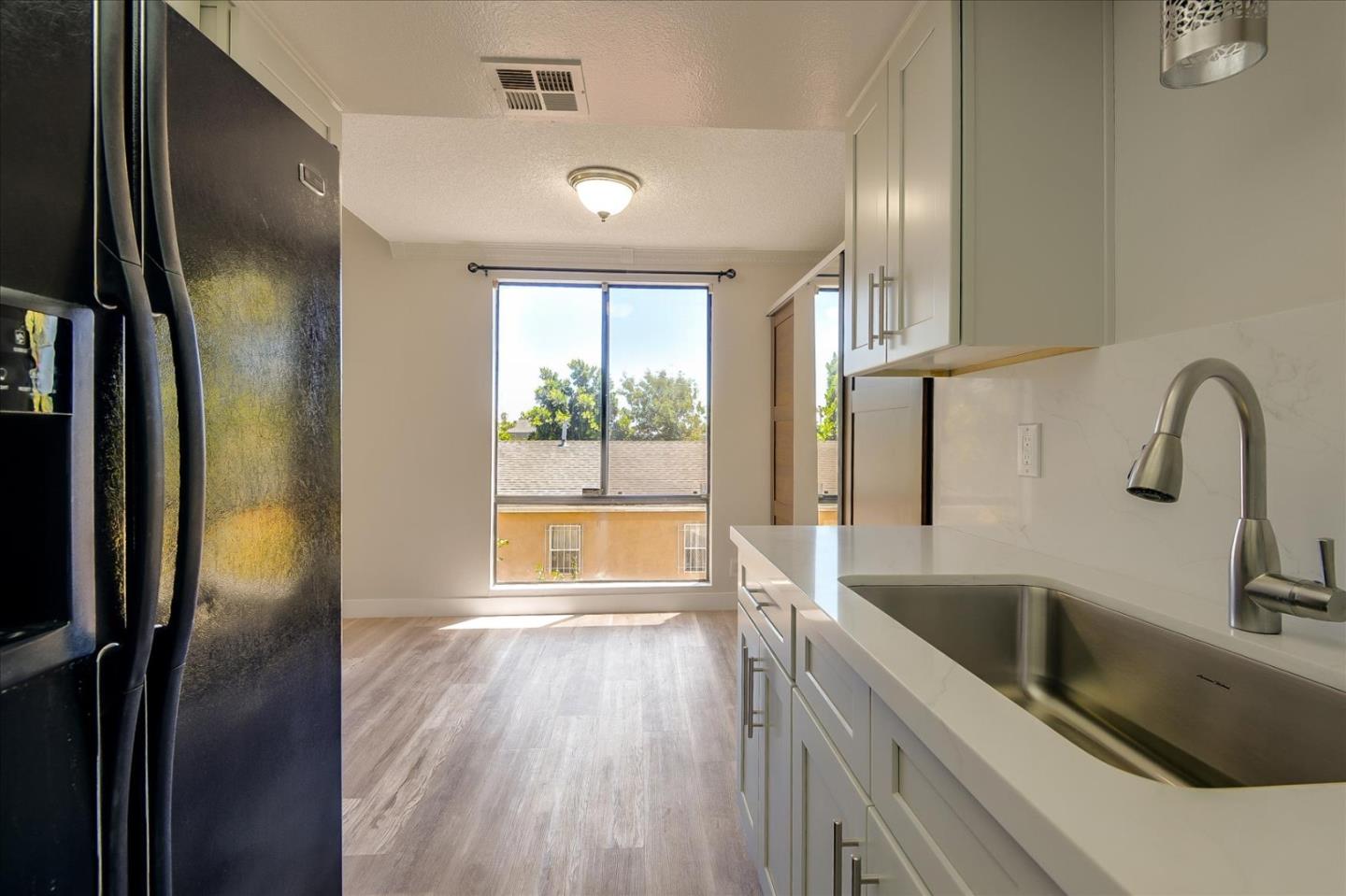 Detail Gallery Image 16 of 26 For 7001 S La Cienega Blvd #319,  Los Angeles,  CA 90045 - 1 Beds | 1 Baths