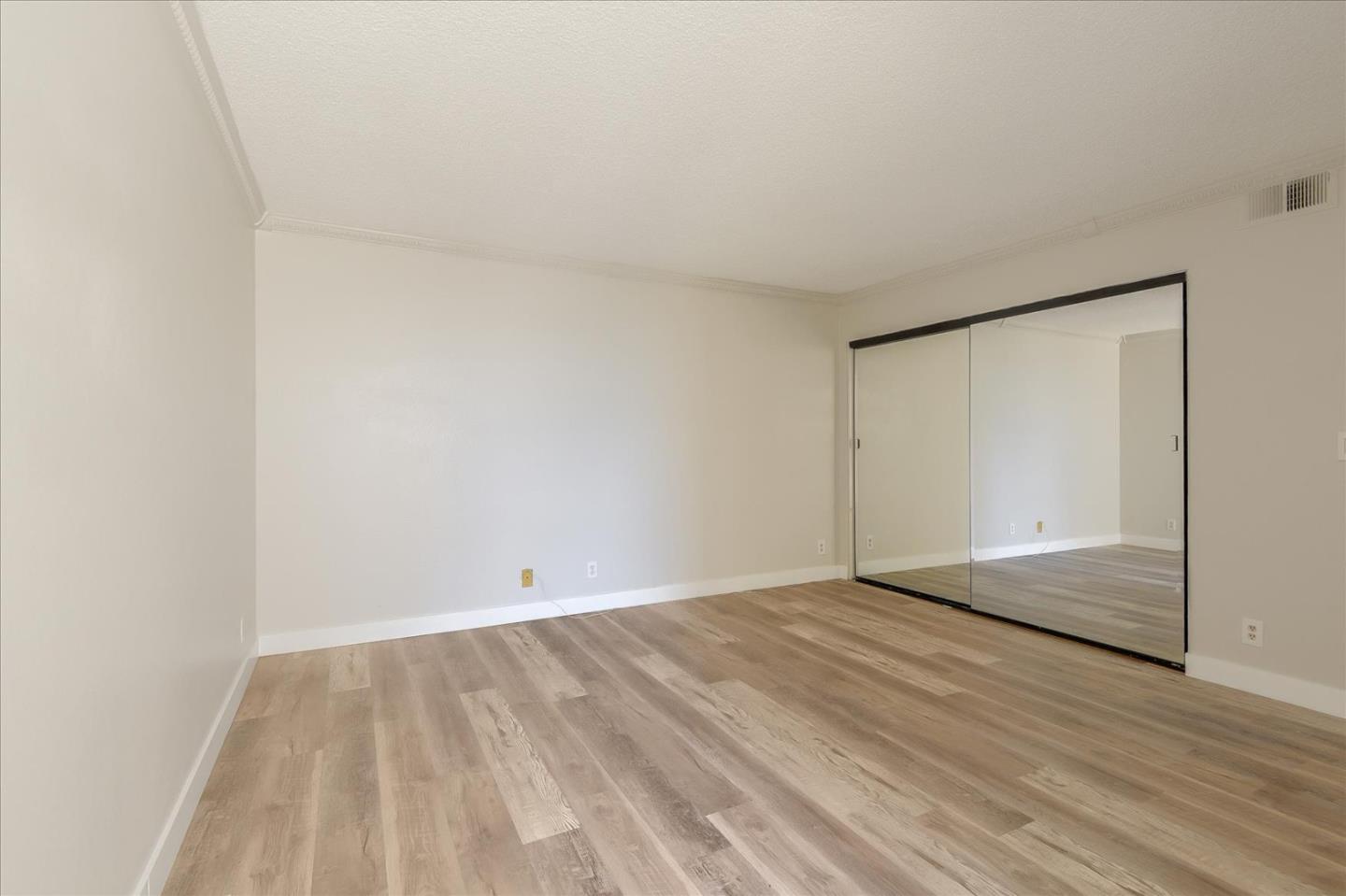 Detail Gallery Image 19 of 26 For 7001 S La Cienega Blvd #319,  Los Angeles,  CA 90045 - 1 Beds | 1 Baths