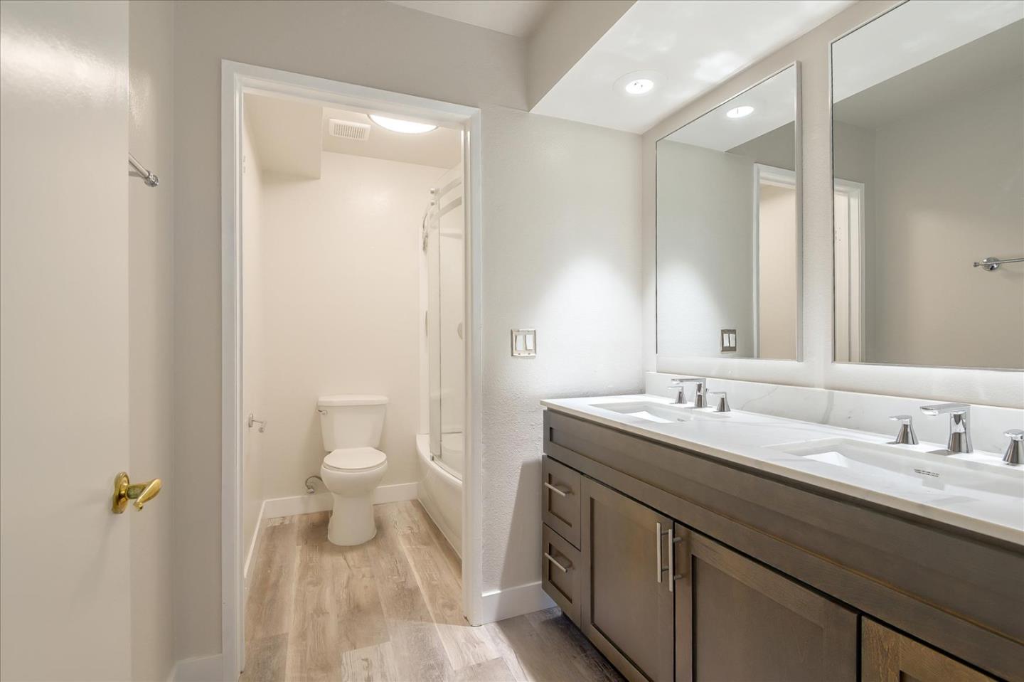 Detail Gallery Image 22 of 26 For 7001 S La Cienega Blvd #319,  Los Angeles,  CA 90045 - 1 Beds | 1 Baths